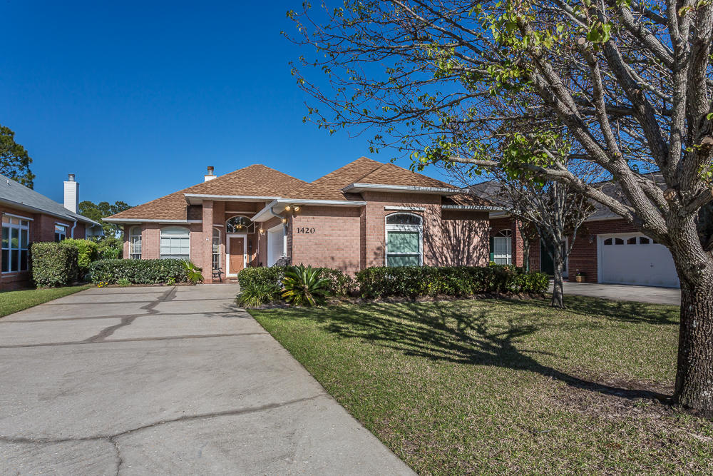 Wonderful garden home nestled on the 12th fairway of Tiger Point. This home boasts a formal dining room, large eat-in Kitchen, an office, three bedrooms, two bathrooms. Conveniently located to shopping and within a short commute to beaches, shopping and A rated schools.