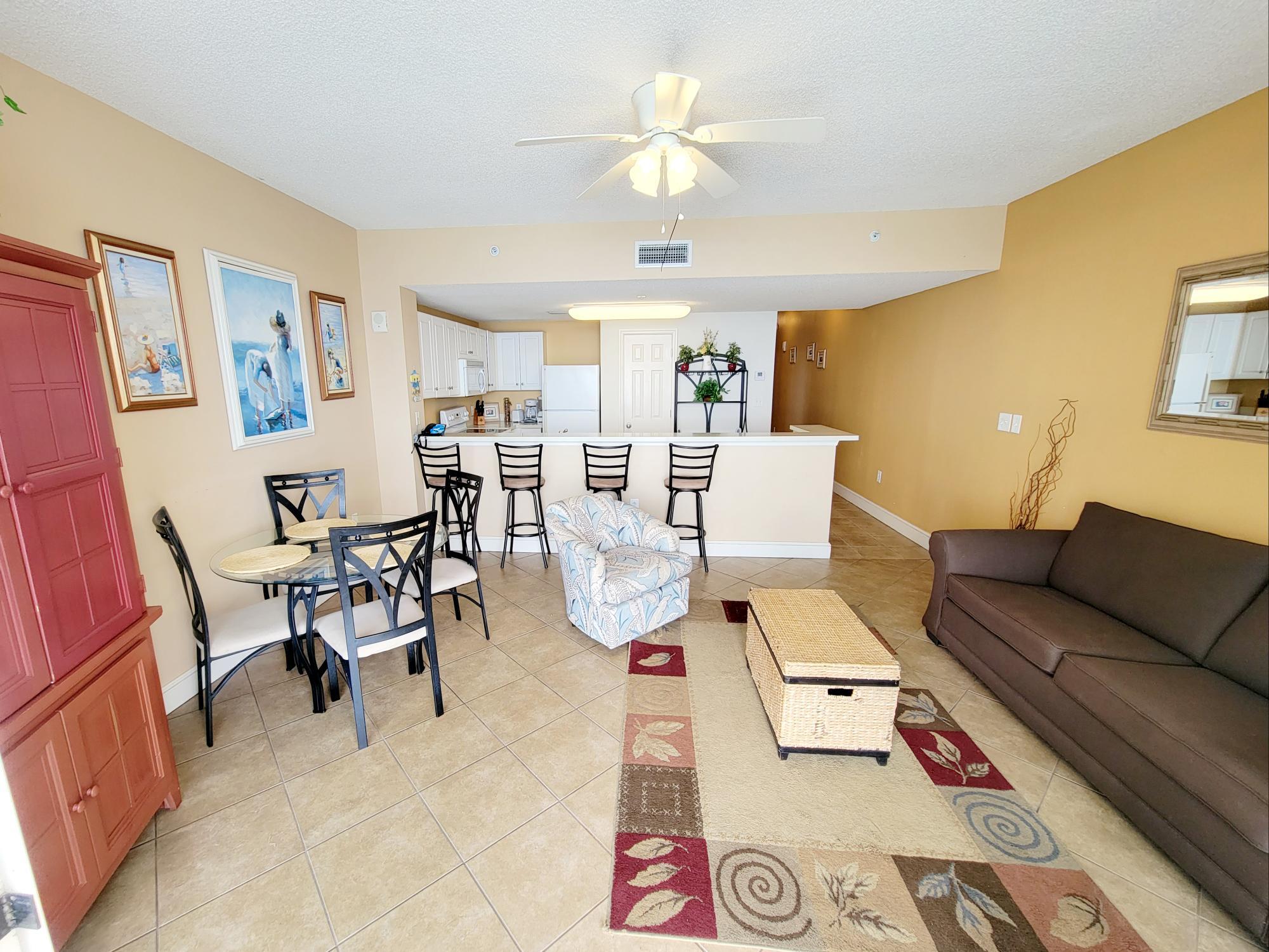 MAJESTIC BEACH TOWERS I - Residential