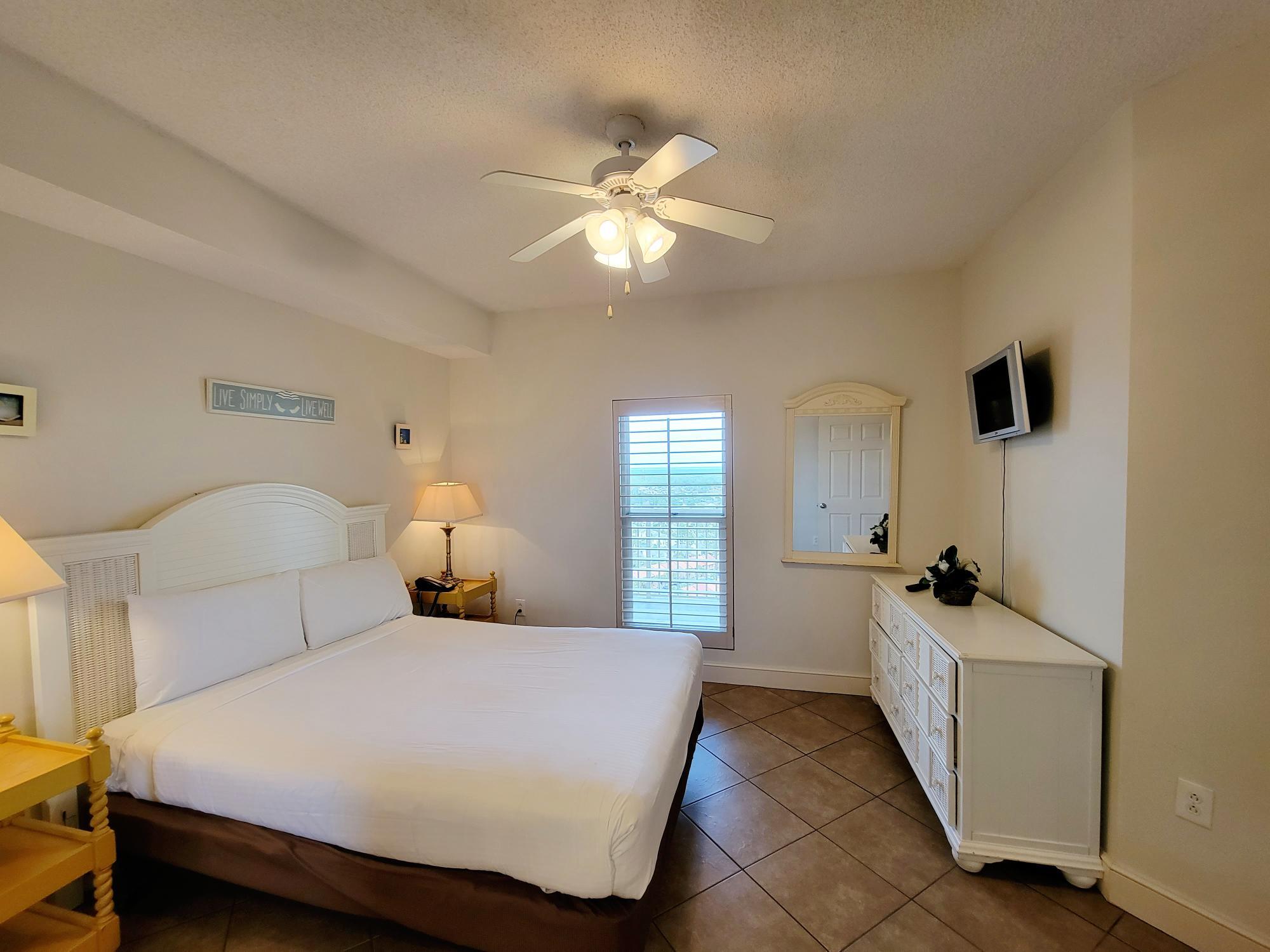 MAJESTIC BEACH TOWERS I - Residential