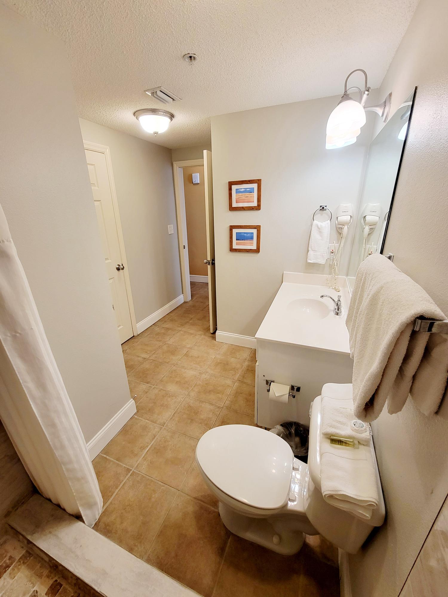 MAJESTIC BEACH TOWERS I - Residential