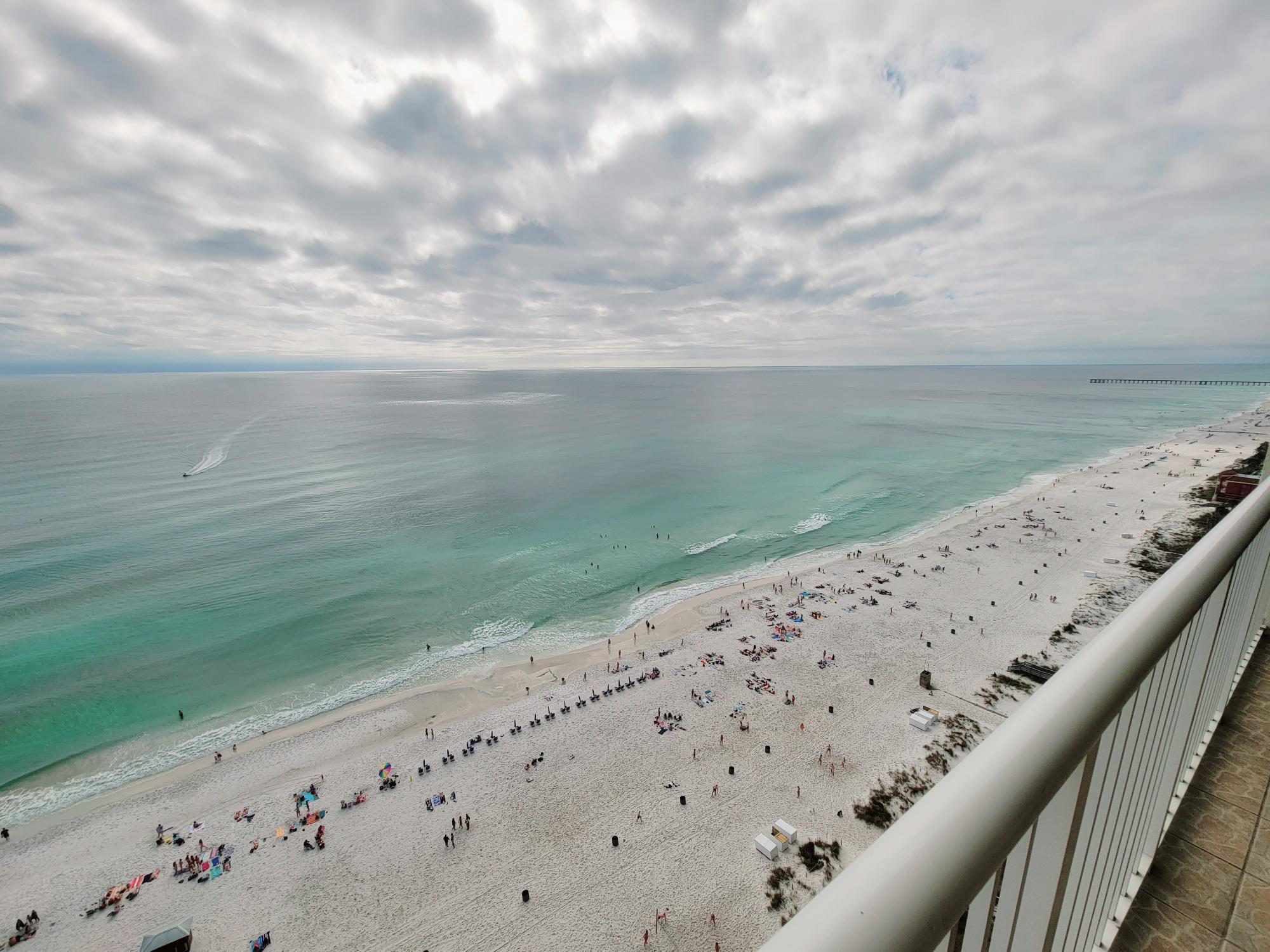 MAJESTIC BEACH TOWERS I - Residential