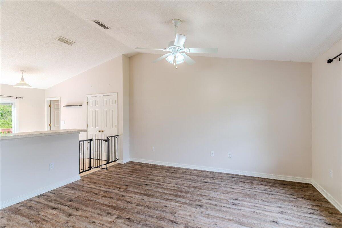 RIDGE CREST PH II - Residential