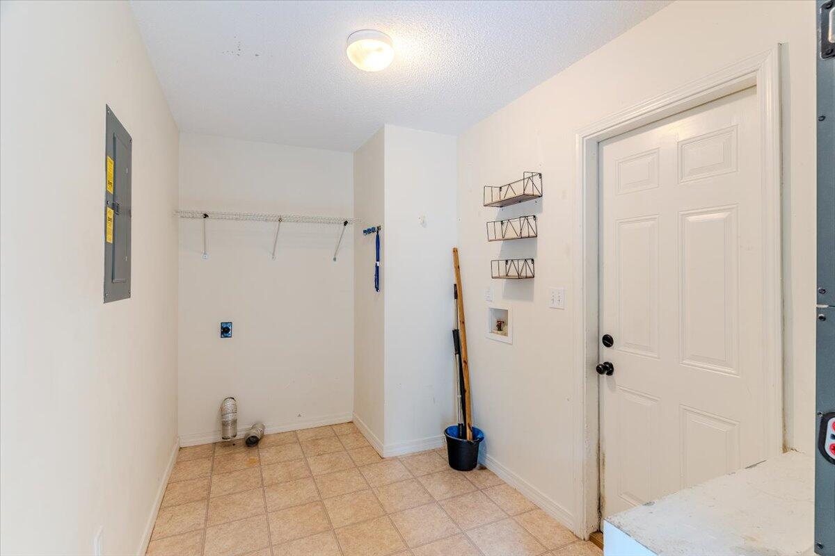 RIDGE CREST PH II - Residential