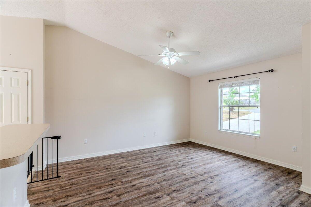 RIDGE CREST PH II - Residential