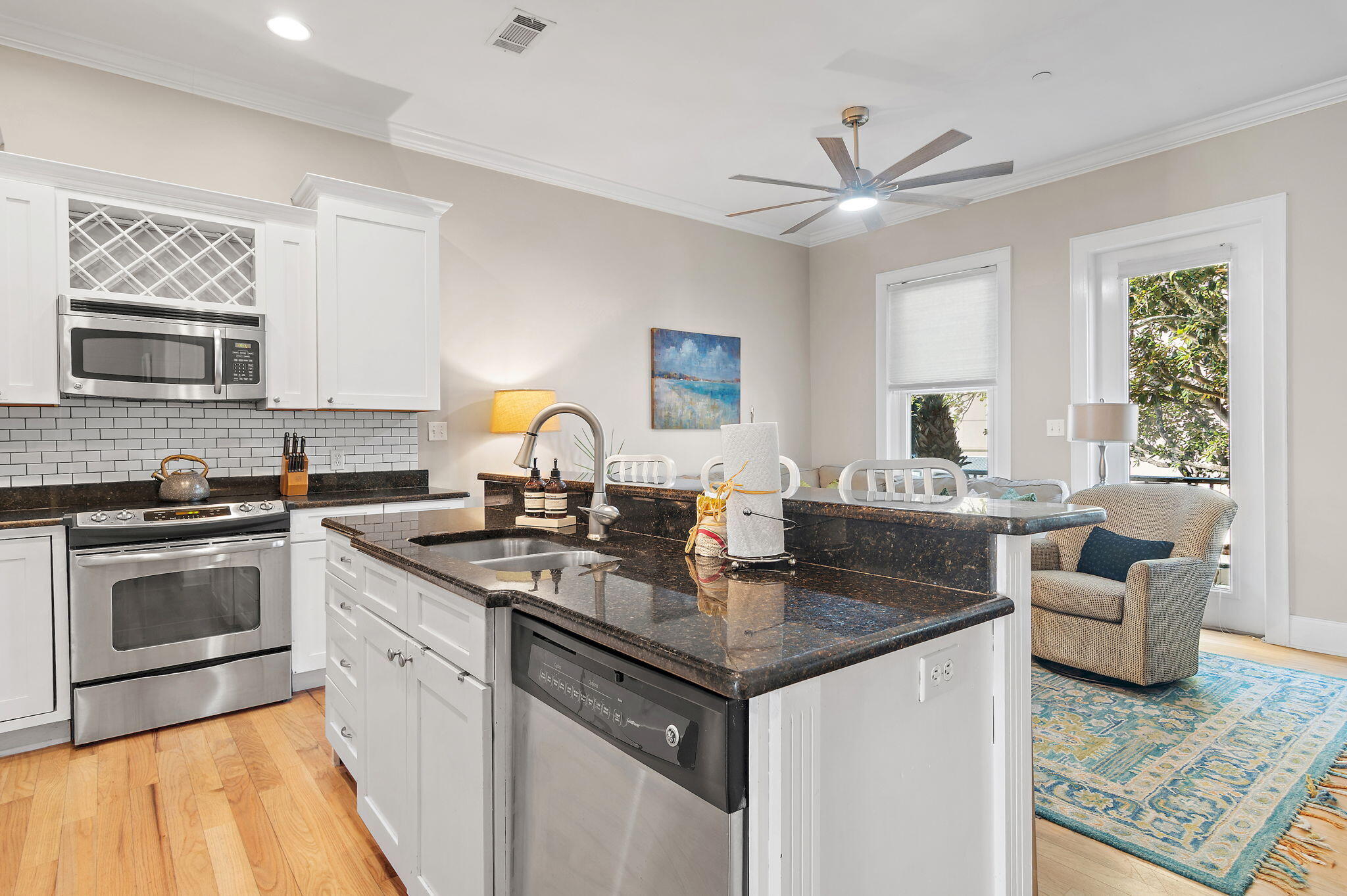 SUMMER PLACE - Residential