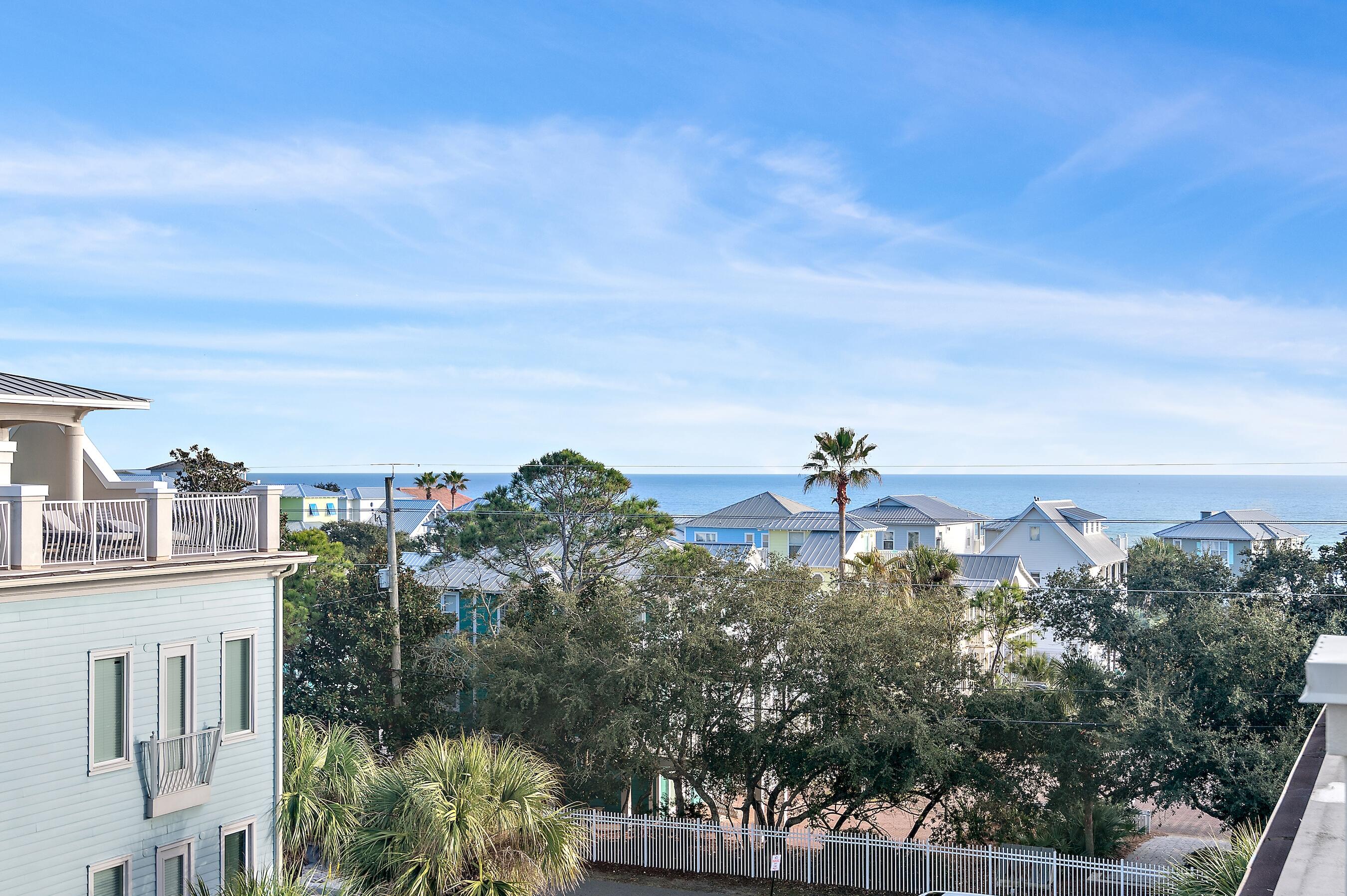 SUMMER PLACE - Residential