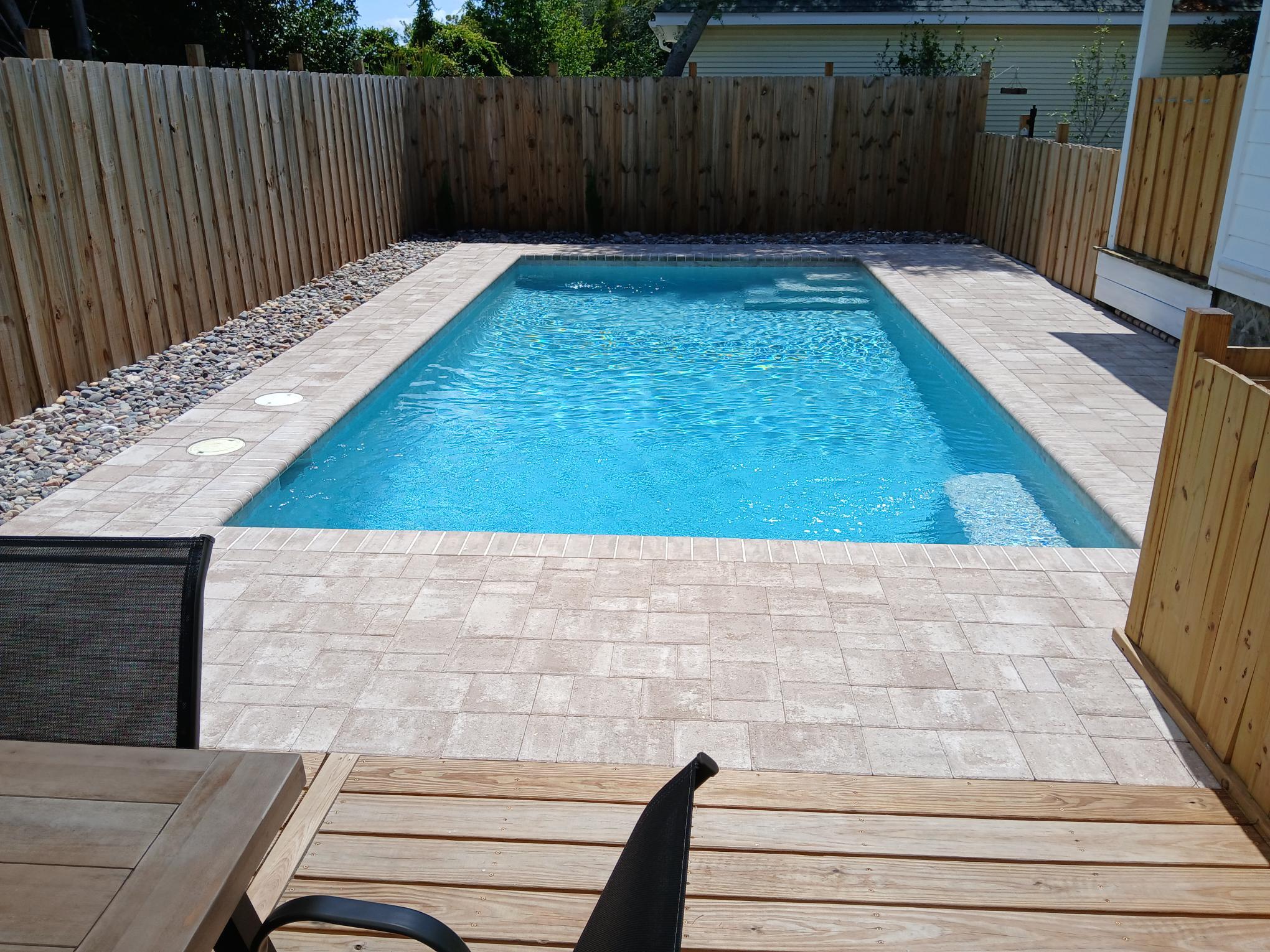 CRYSTAL BEACH COTTAGES - Residential