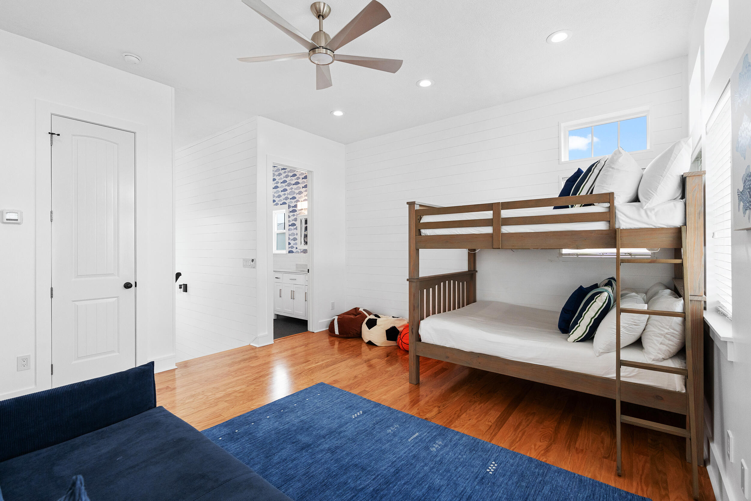 SEACREST EAST - Residential