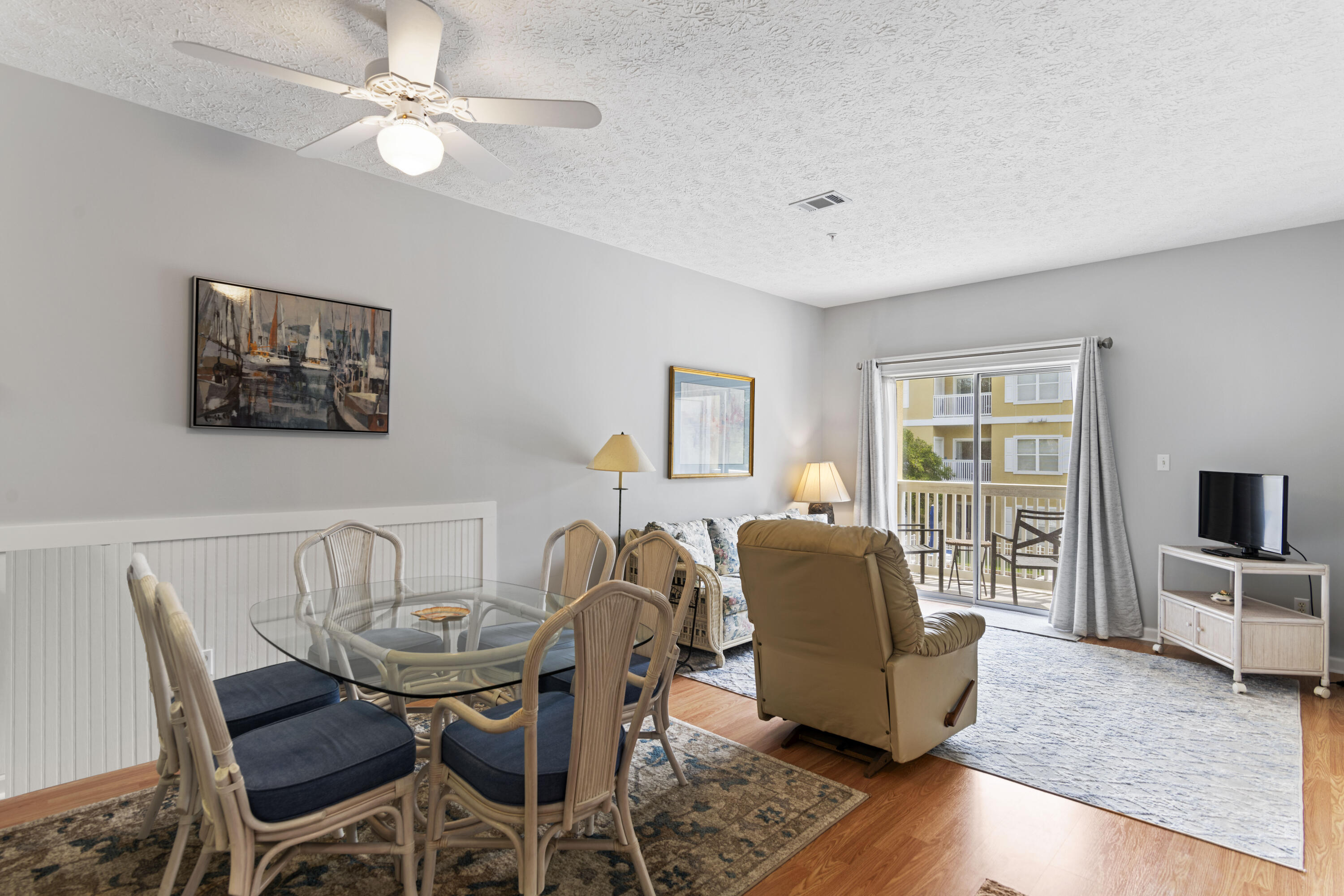 HERONS WATCH CONDO PH 2 - Residential