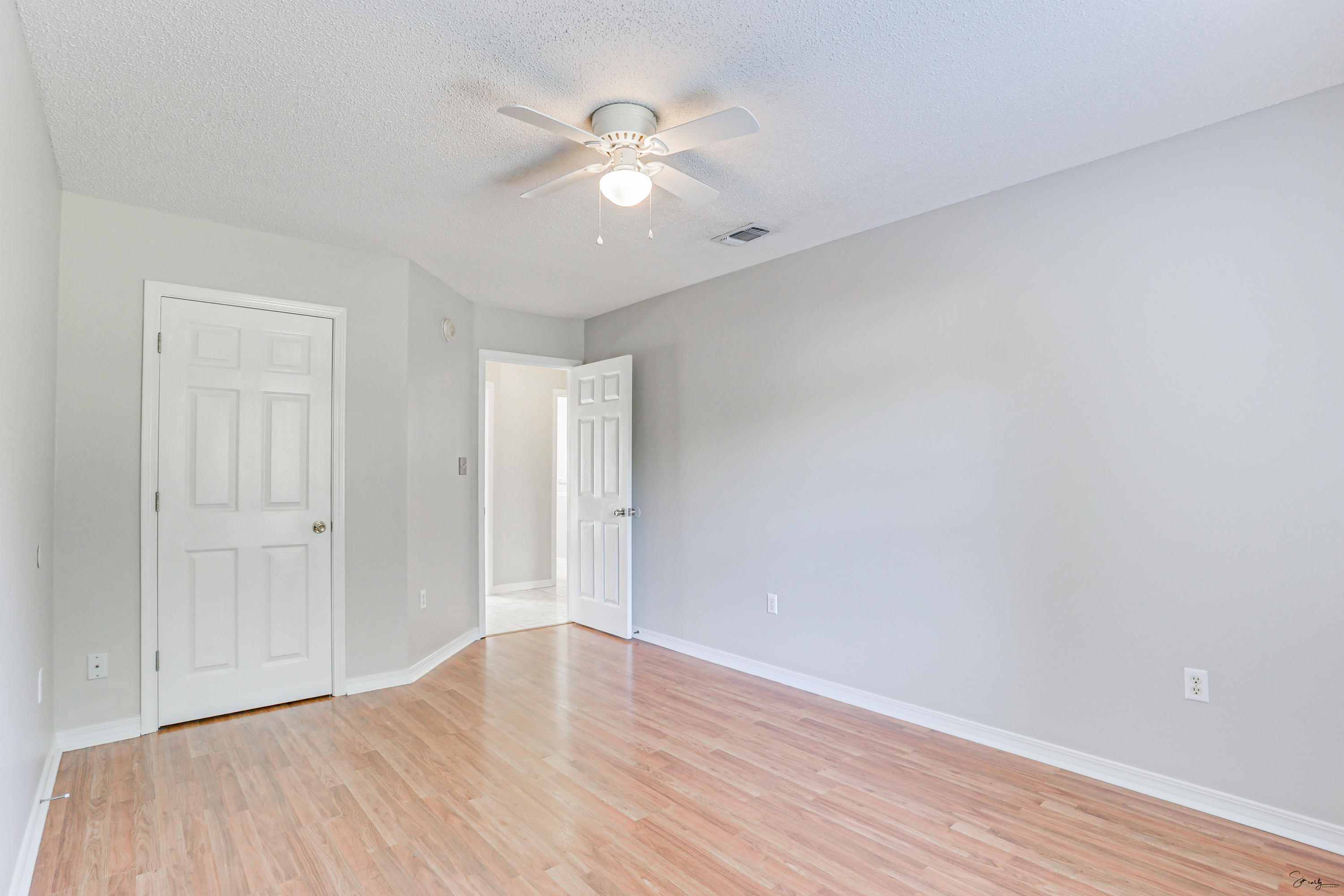 CORONADO VILLAGE PH 3 - Residential