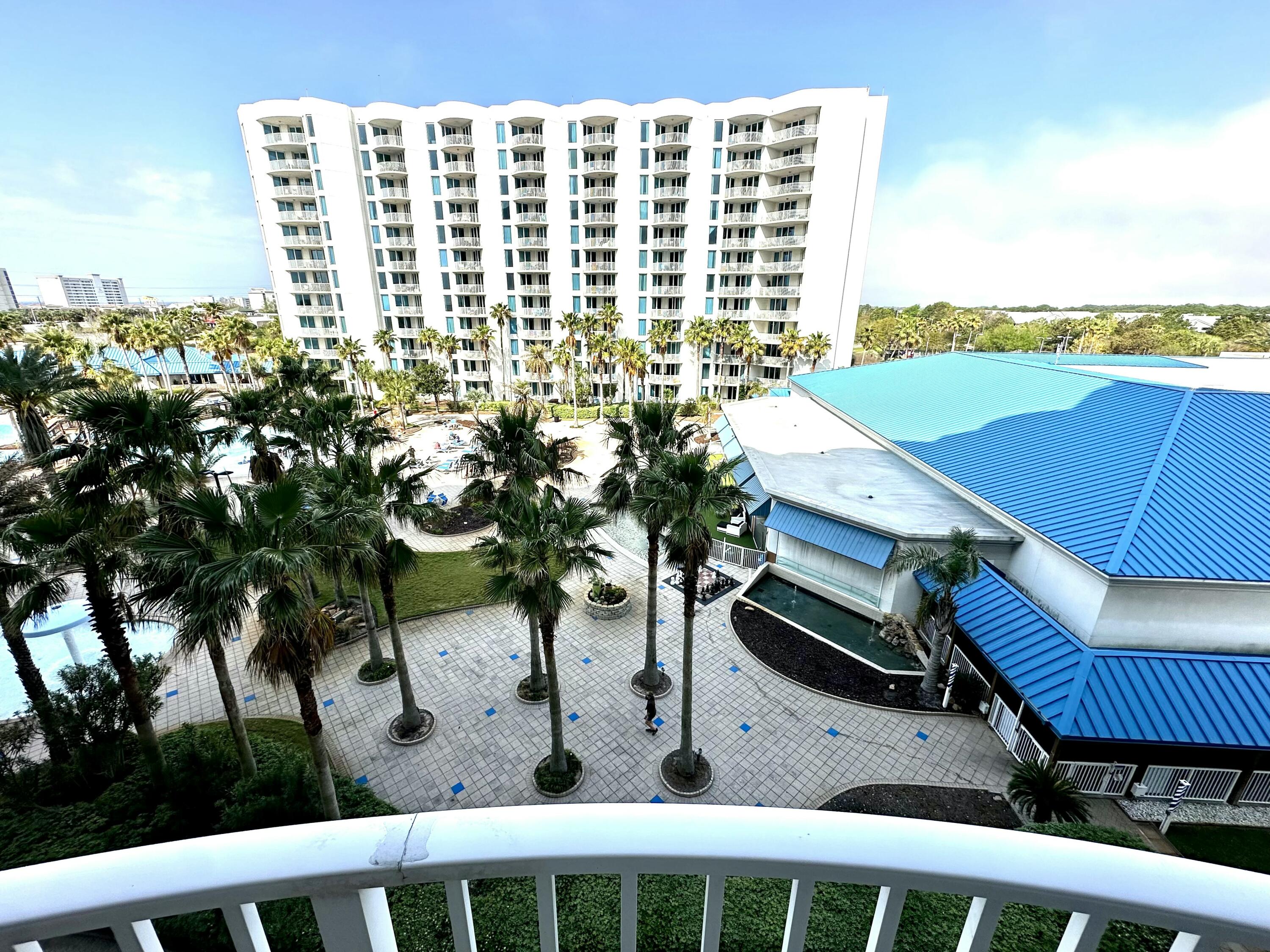 THE PALMS OF DESTIN - Residential