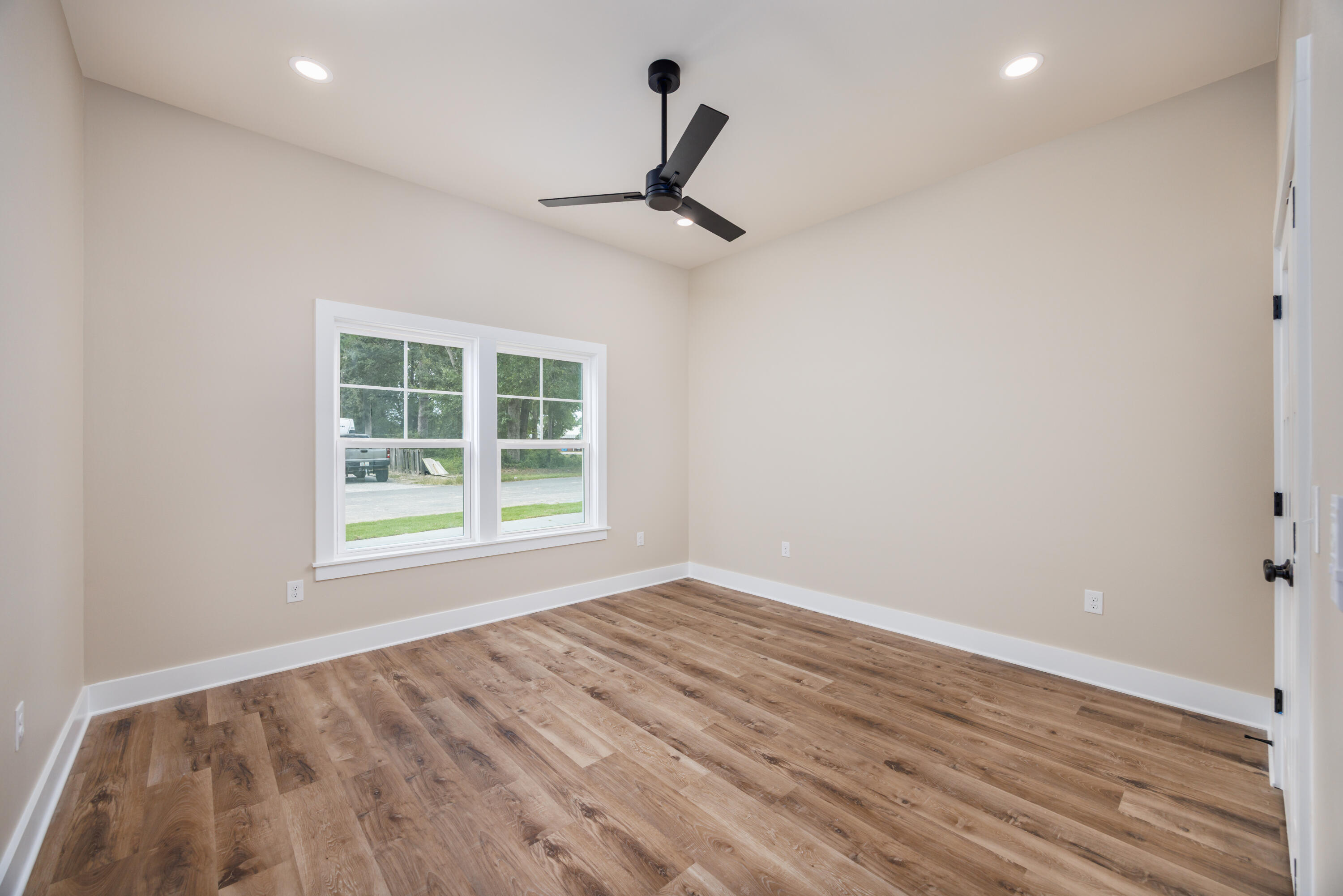 Live Oak Cottages - Residential