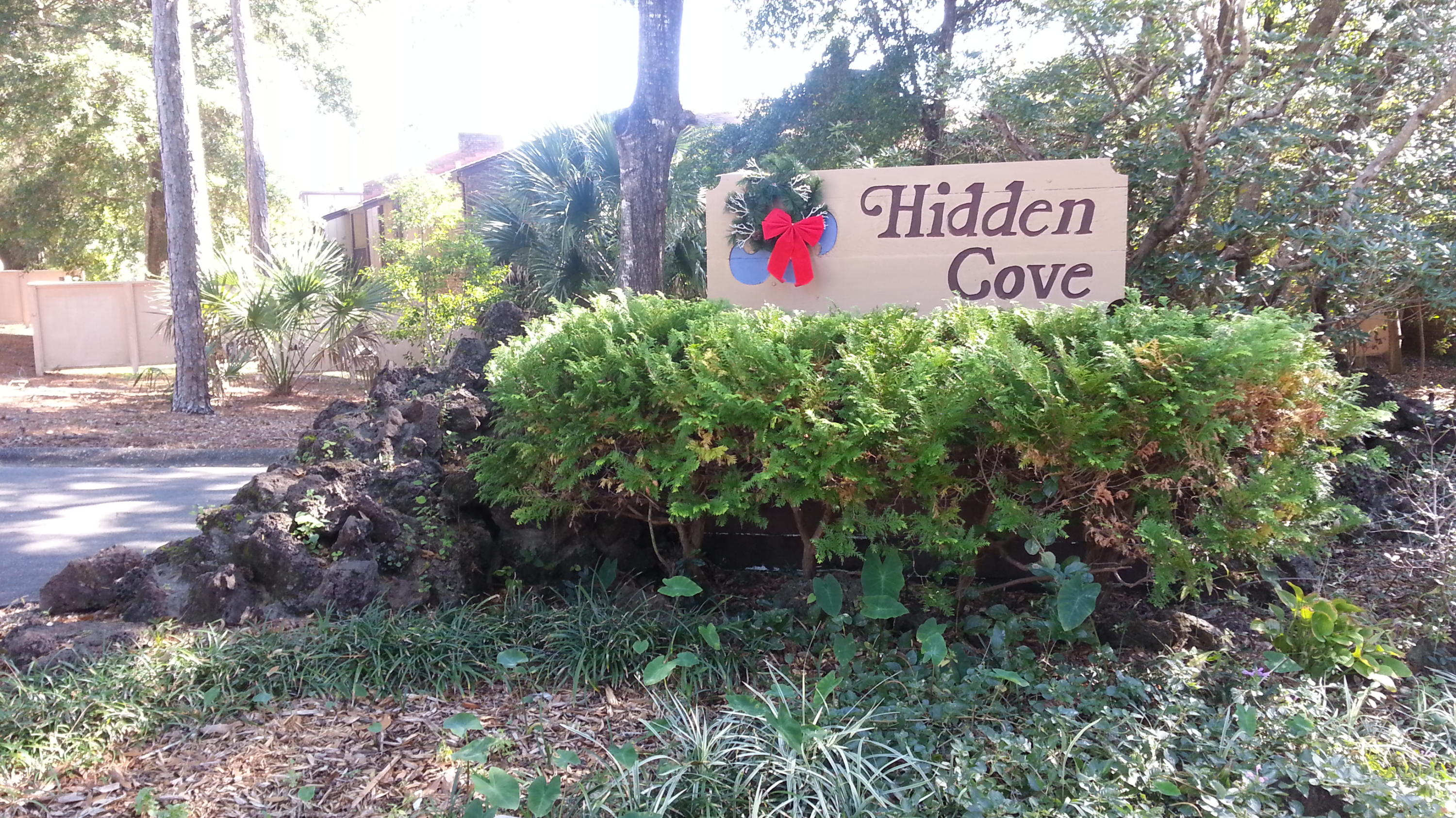 HIDDEN COVE - Residential