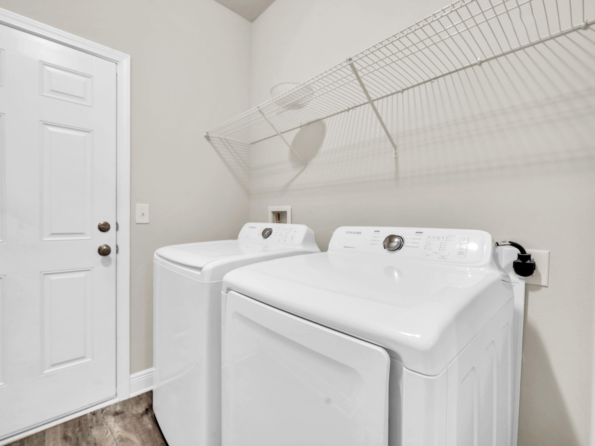 STONEGATE - Residential