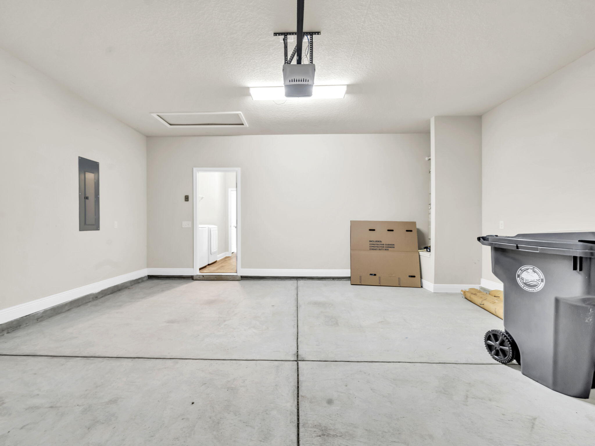 STONEGATE - Residential