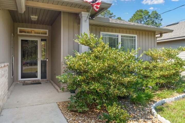 NAVARRE S/D 2ND ADDN - Residential Lease