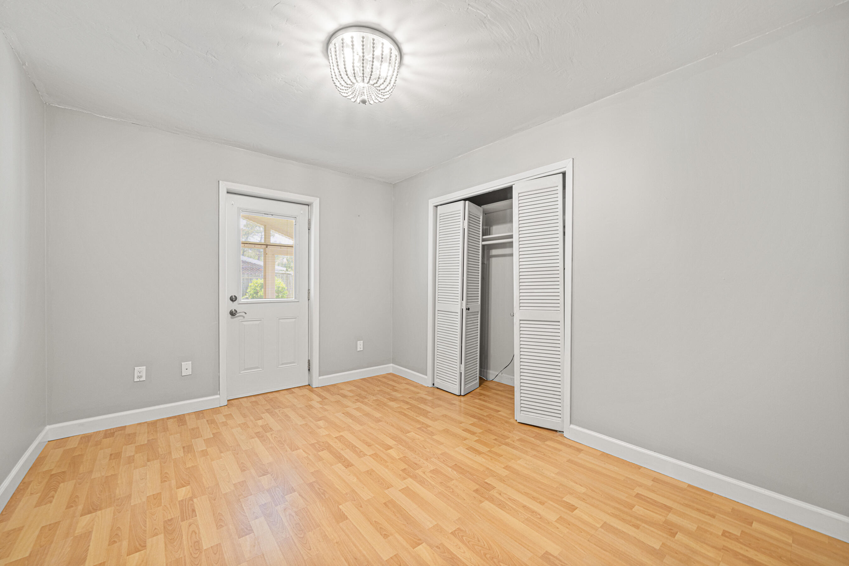 PALM ESTATES UNIT 1 - Residential