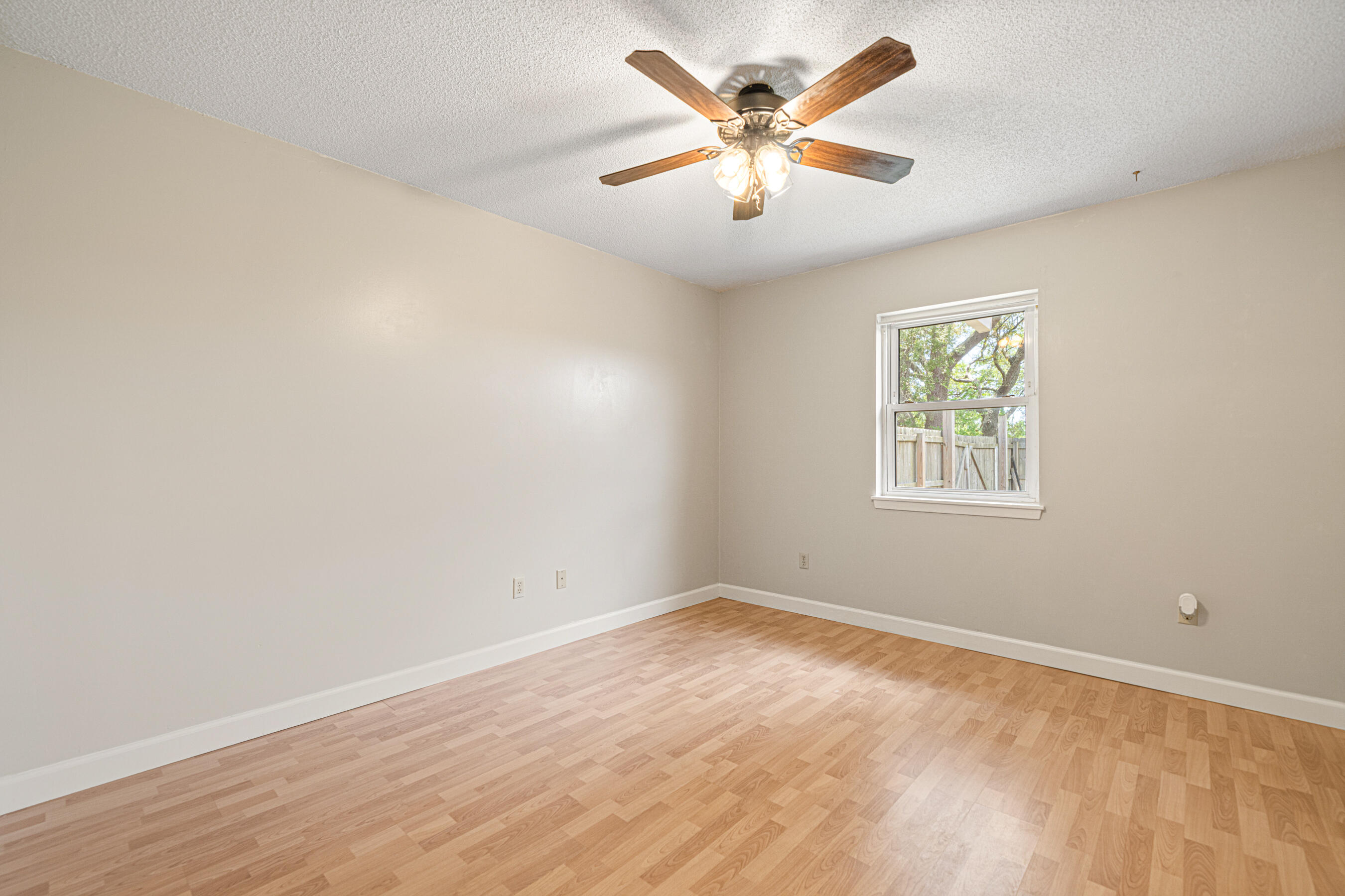 PALM ESTATES UNIT 1 - Residential