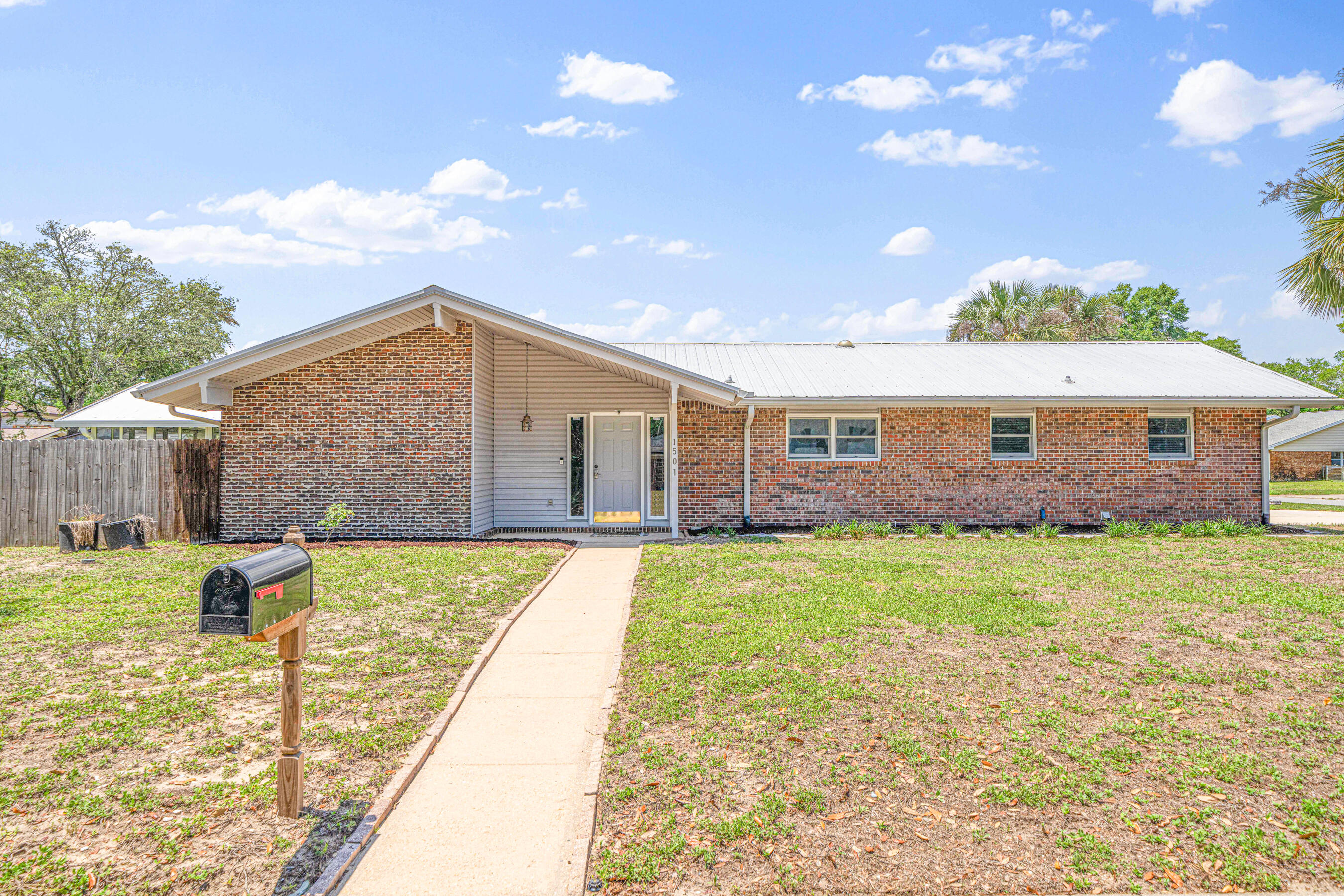 PALM ESTATES UNIT 1 - Residential