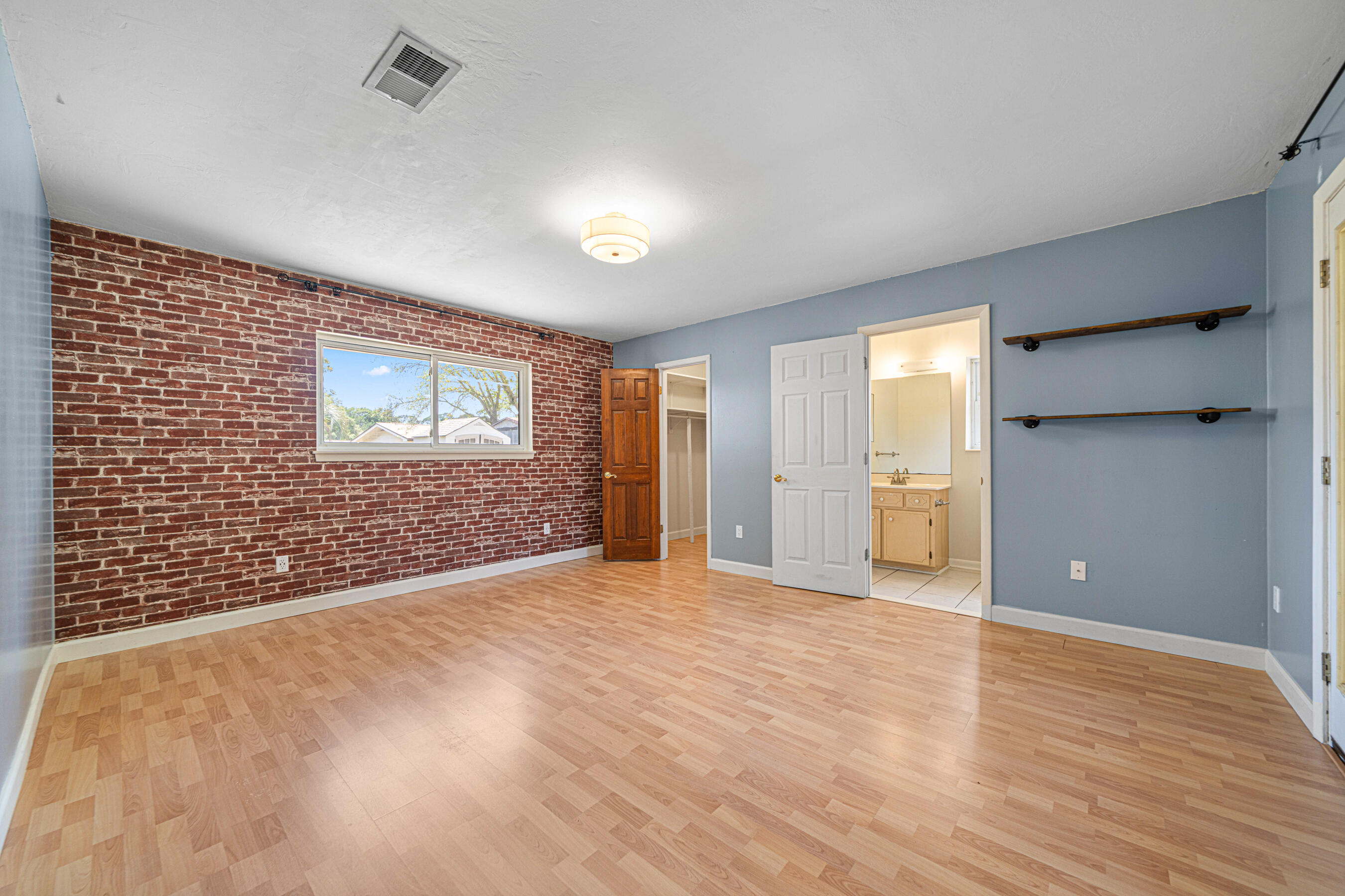 PALM ESTATES UNIT 1 - Residential