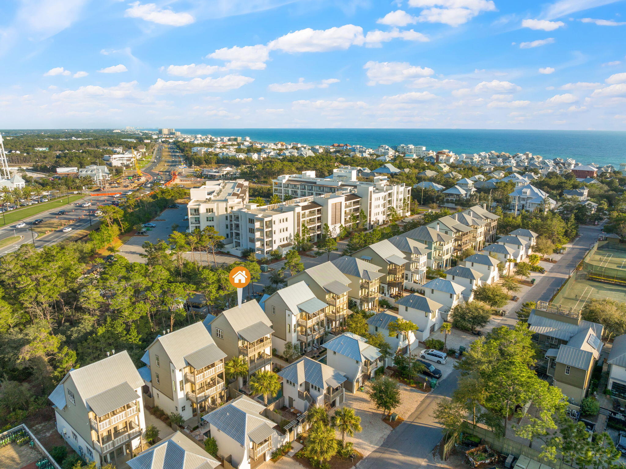 COSTA CARINA - Residential