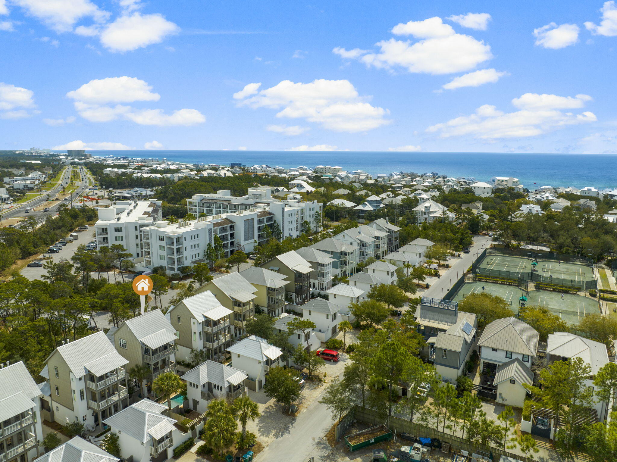 COSTA CARINA - Residential