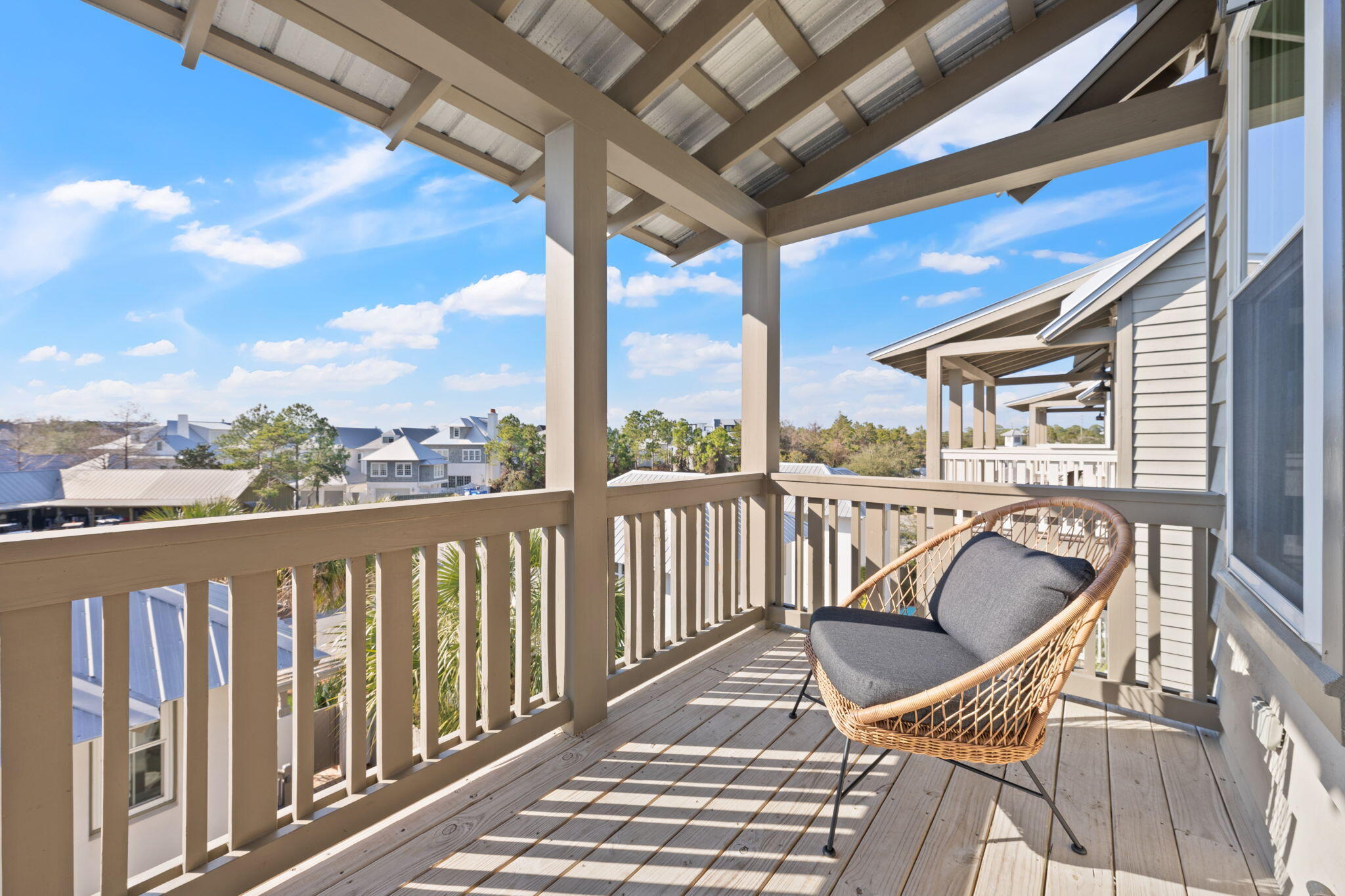 COSTA CARINA - Residential