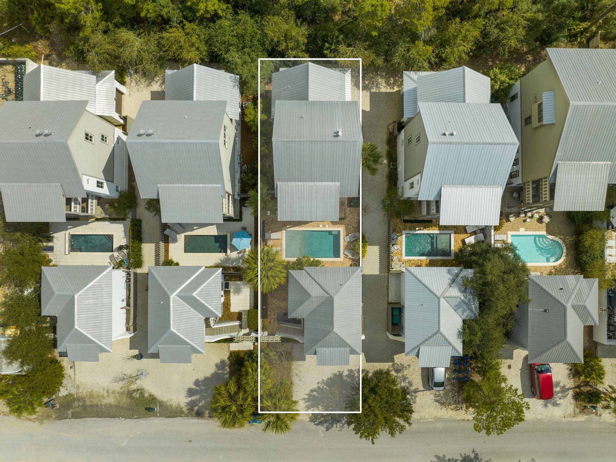 COSTA CARINA - Residential