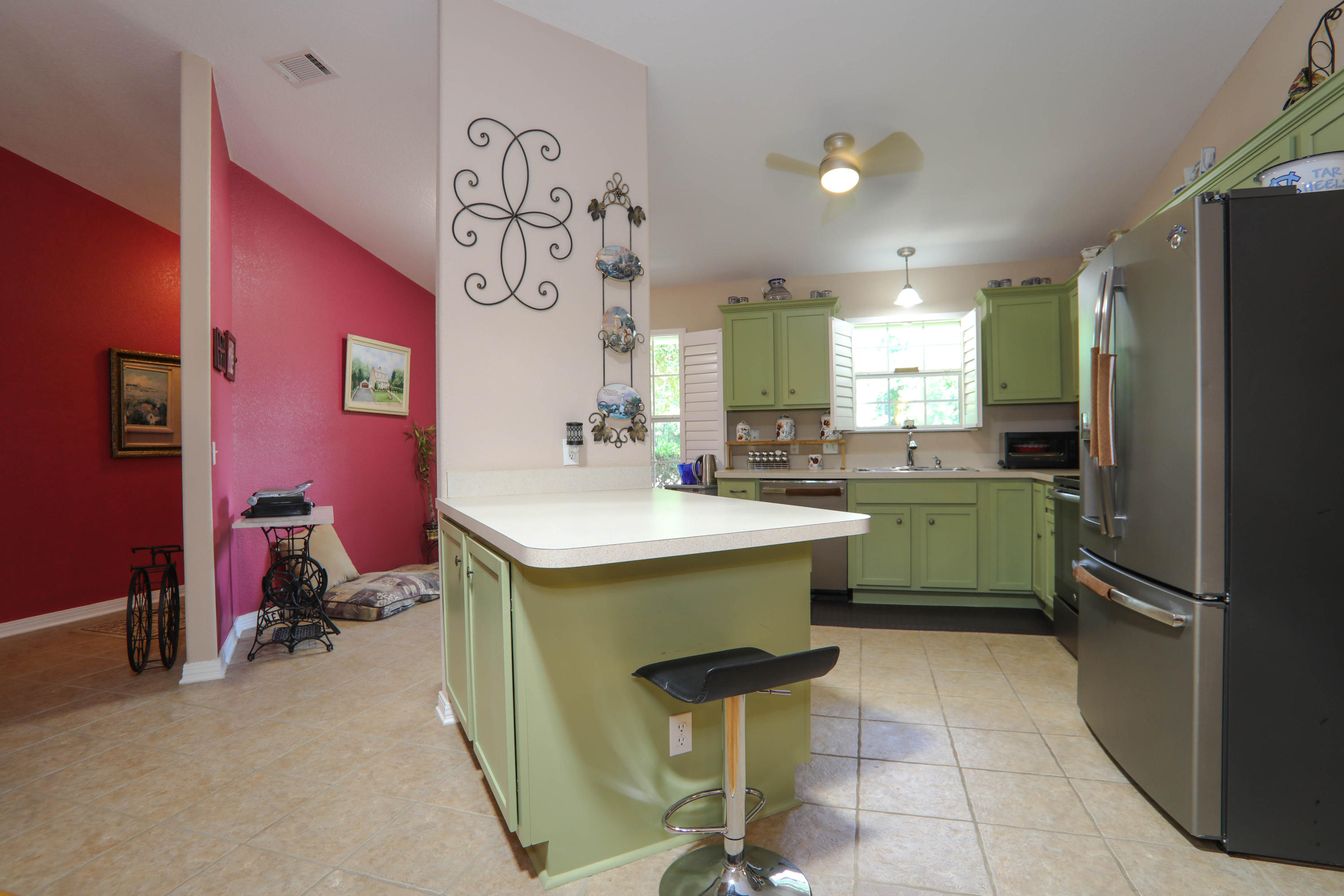 HOLLEY BY THE SEA - Residential