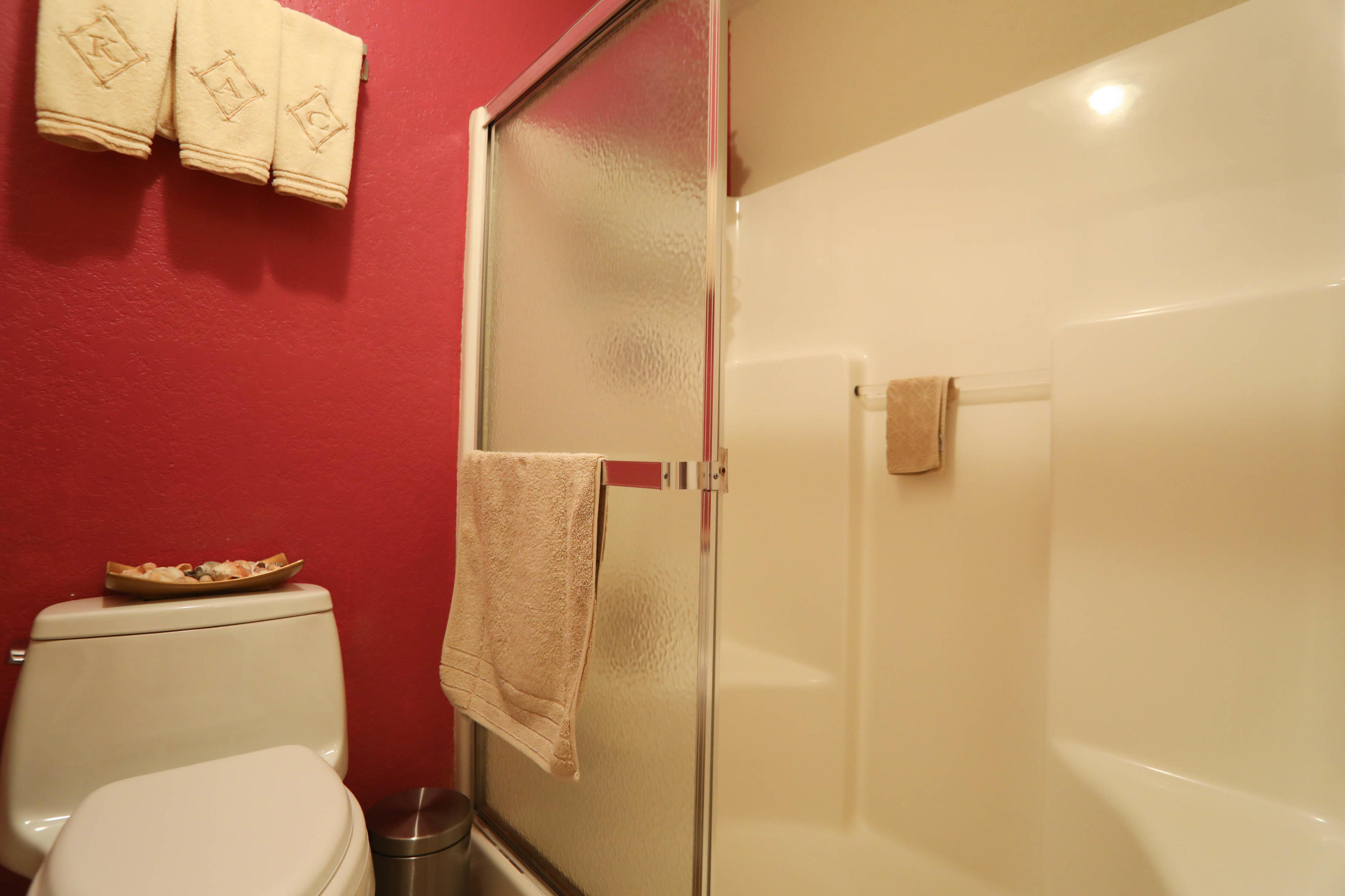 HOLLEY BY THE SEA - Residential