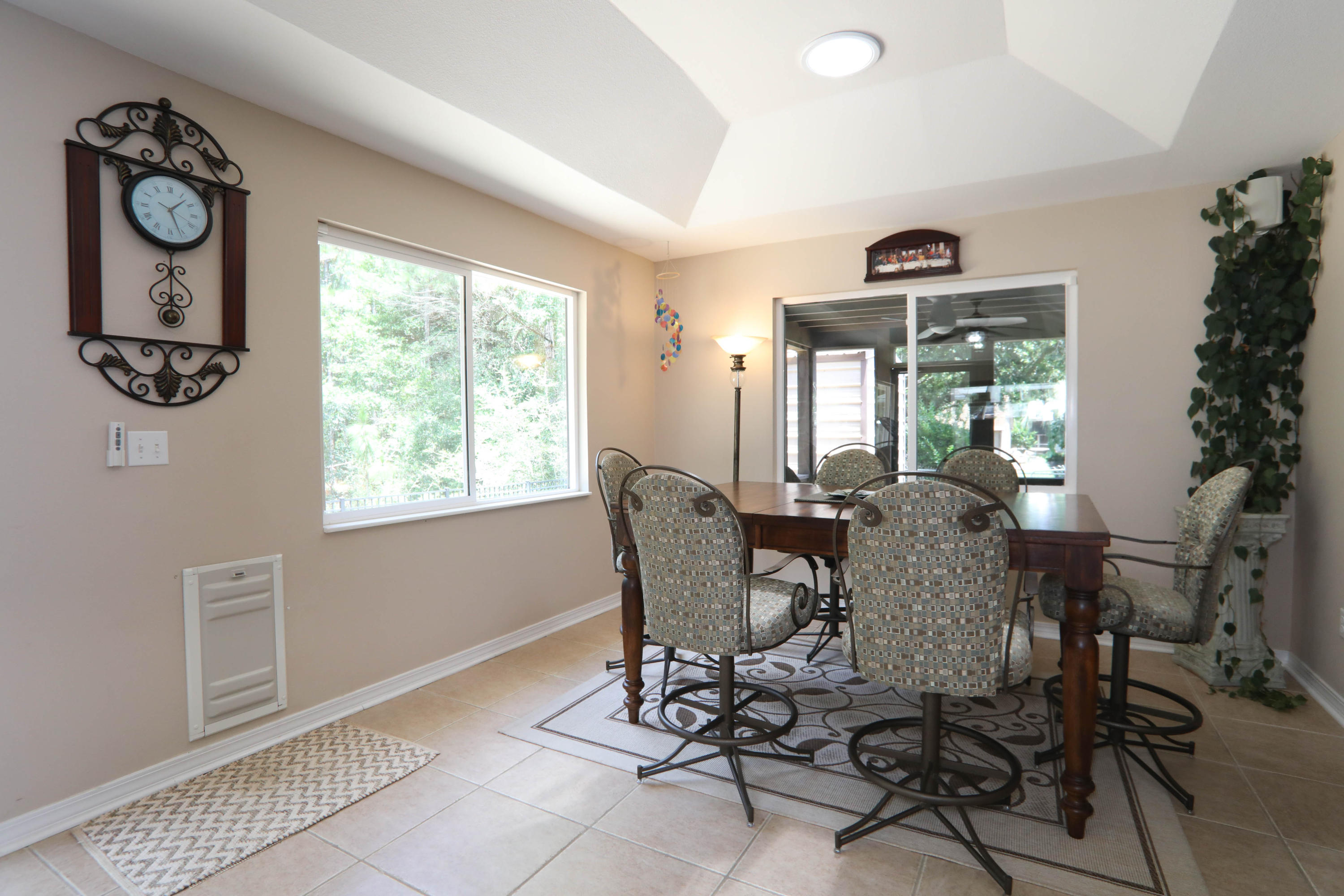 HOLLEY BY THE SEA - Residential