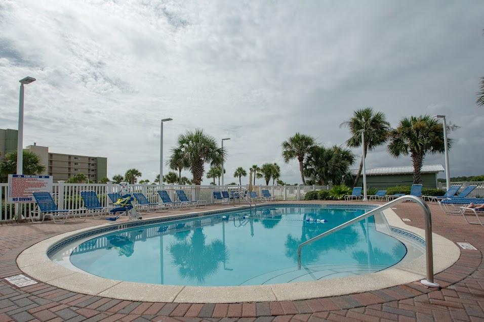 Pinnacle Port - Residential