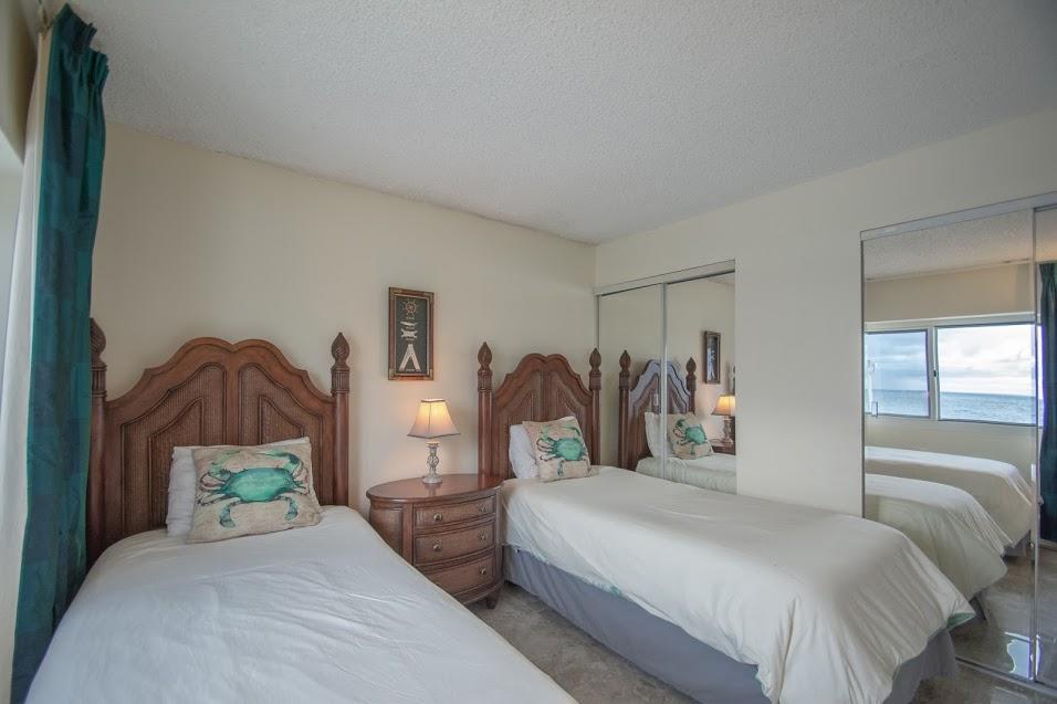 Pinnacle Port - Residential