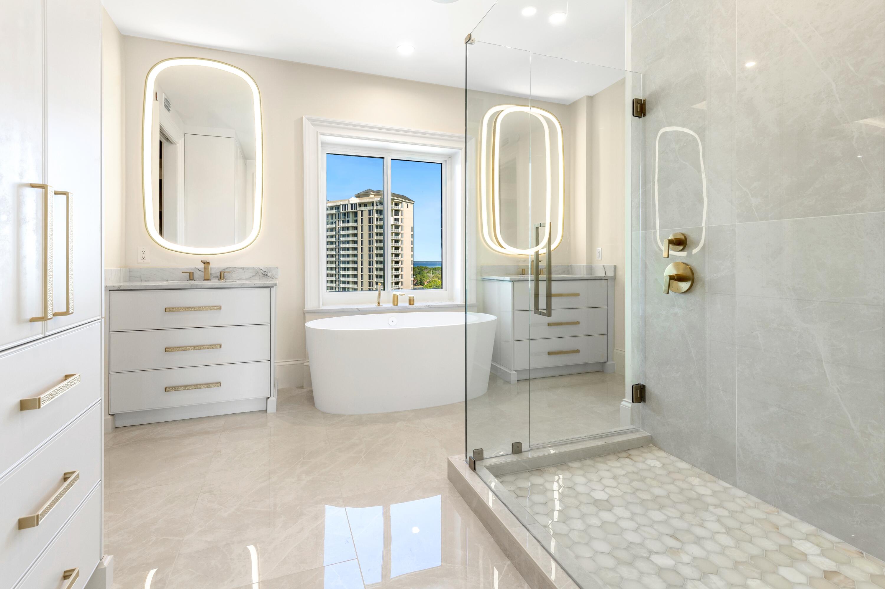 SOUTHWINDS III AT SANDESTIN - Residential