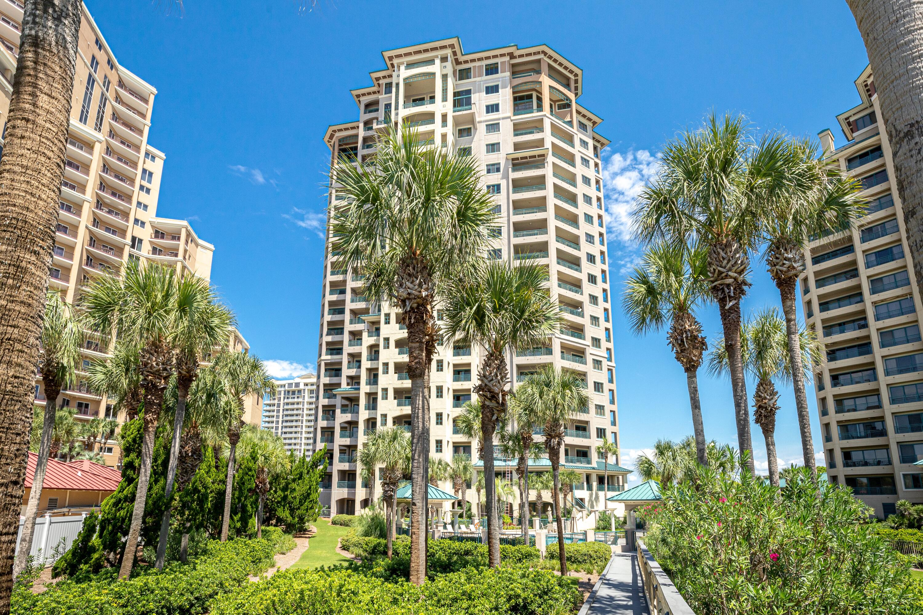 SOUTHWINDS III AT SANDESTIN - Residential
