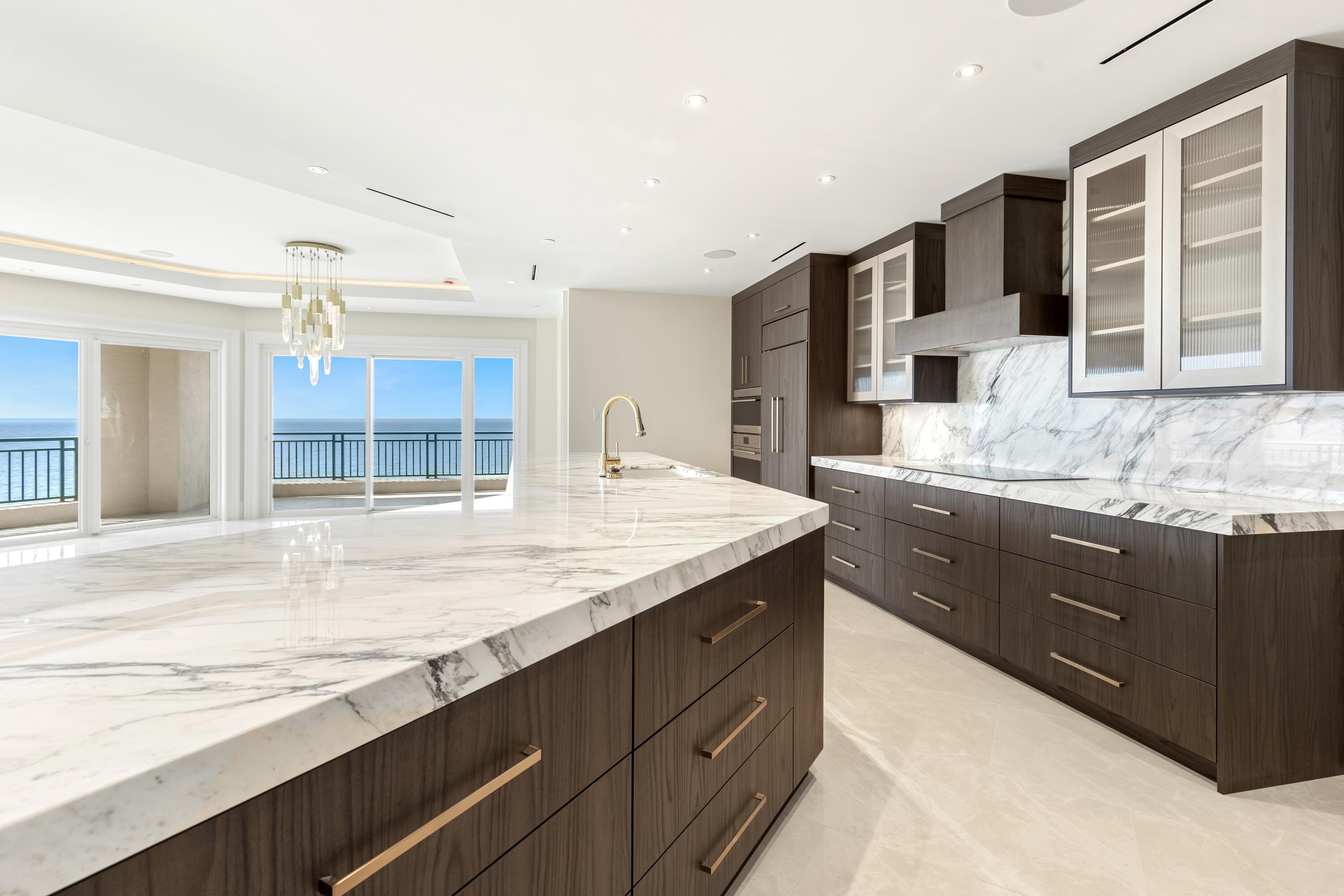 SOUTHWINDS III AT SANDESTIN - Residential