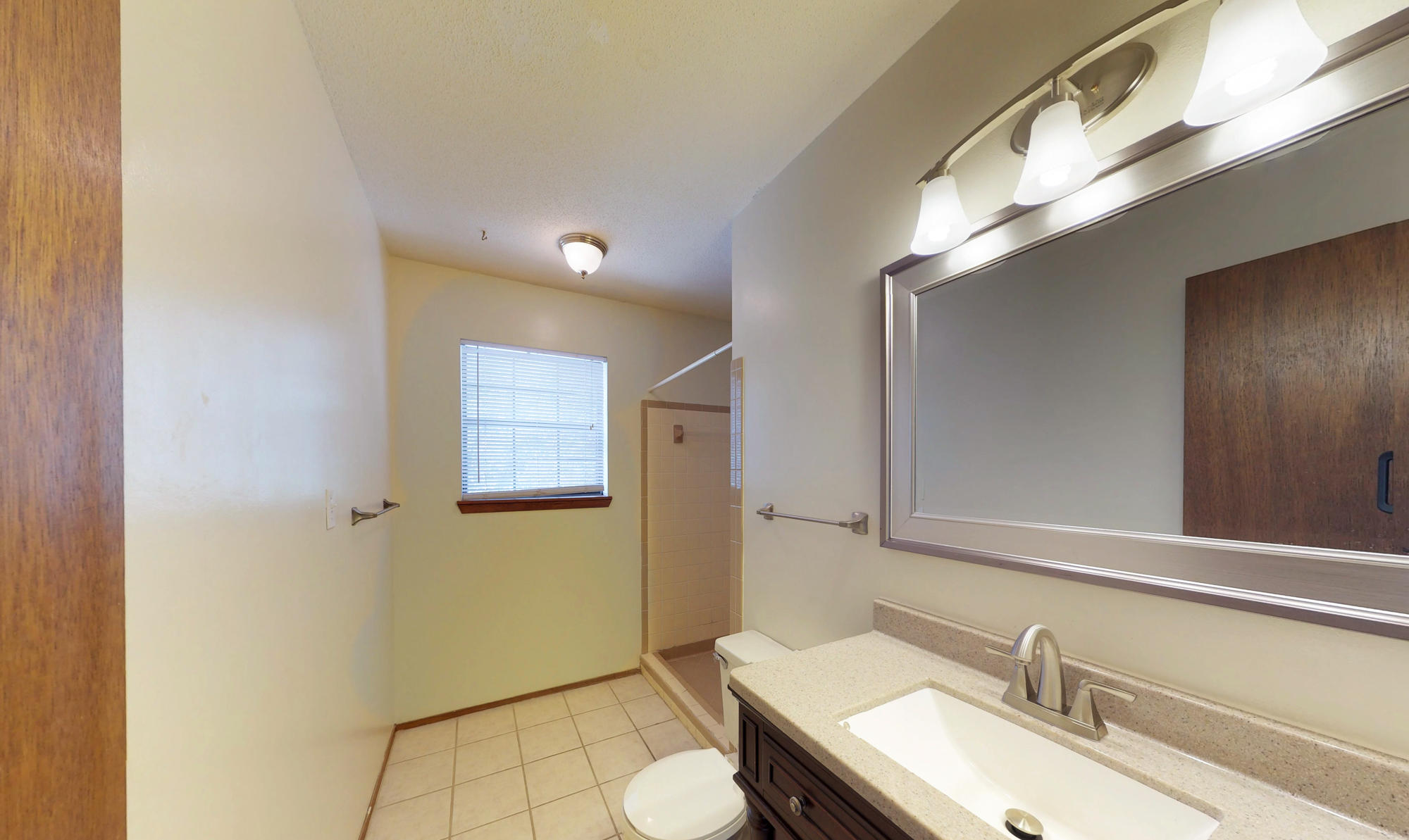 TOKALON ONE - Residential Lease