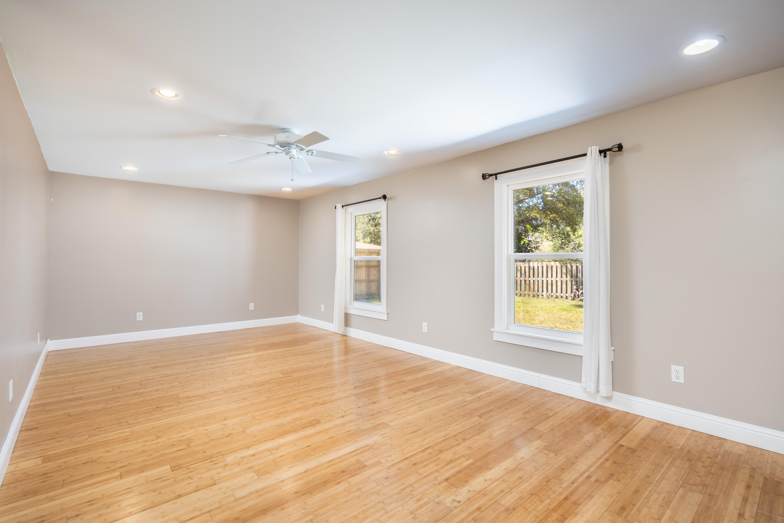 EASTWOOD 3RD ADD - Residential