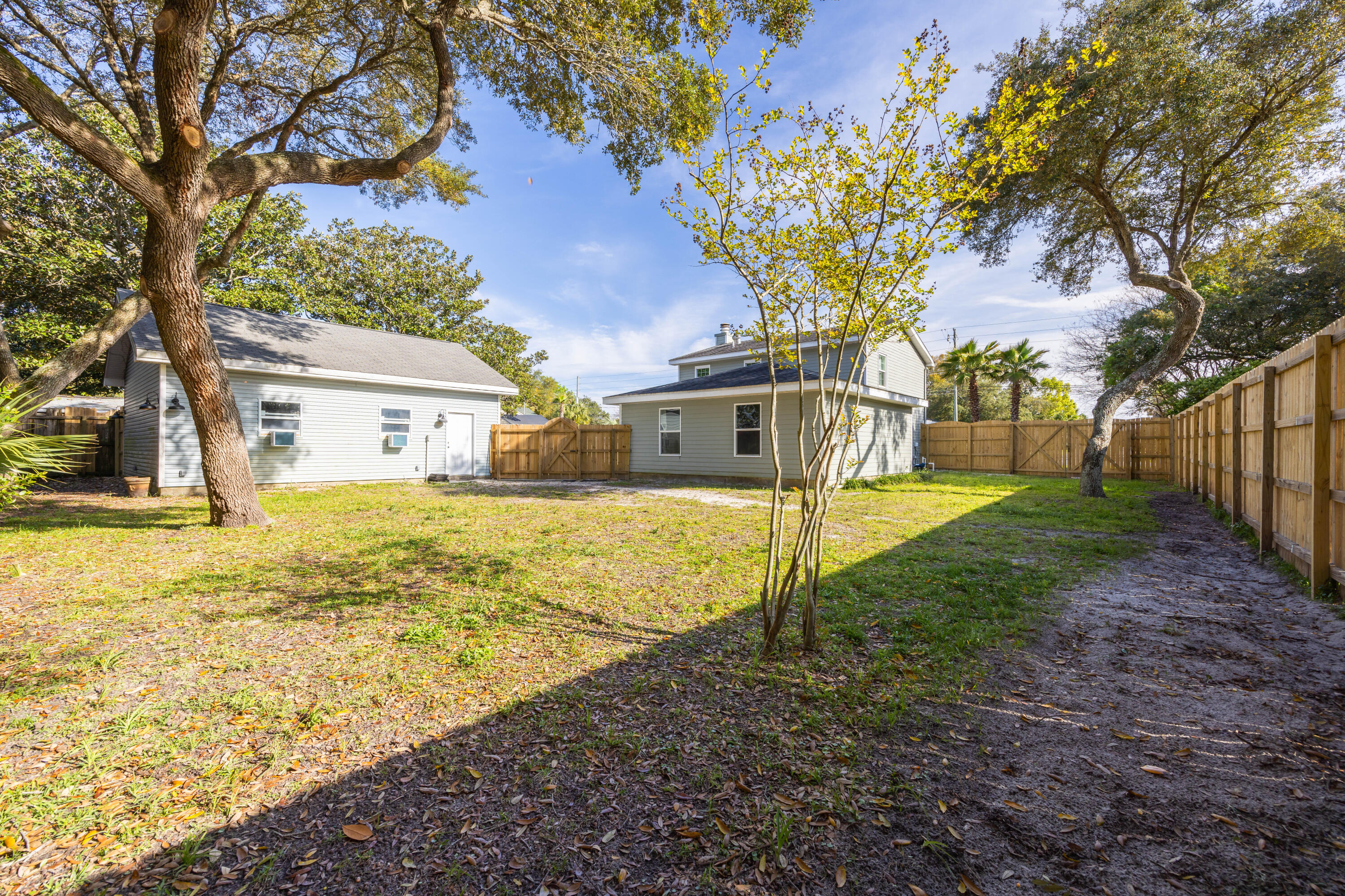 EASTWOOD 3RD ADD - Residential