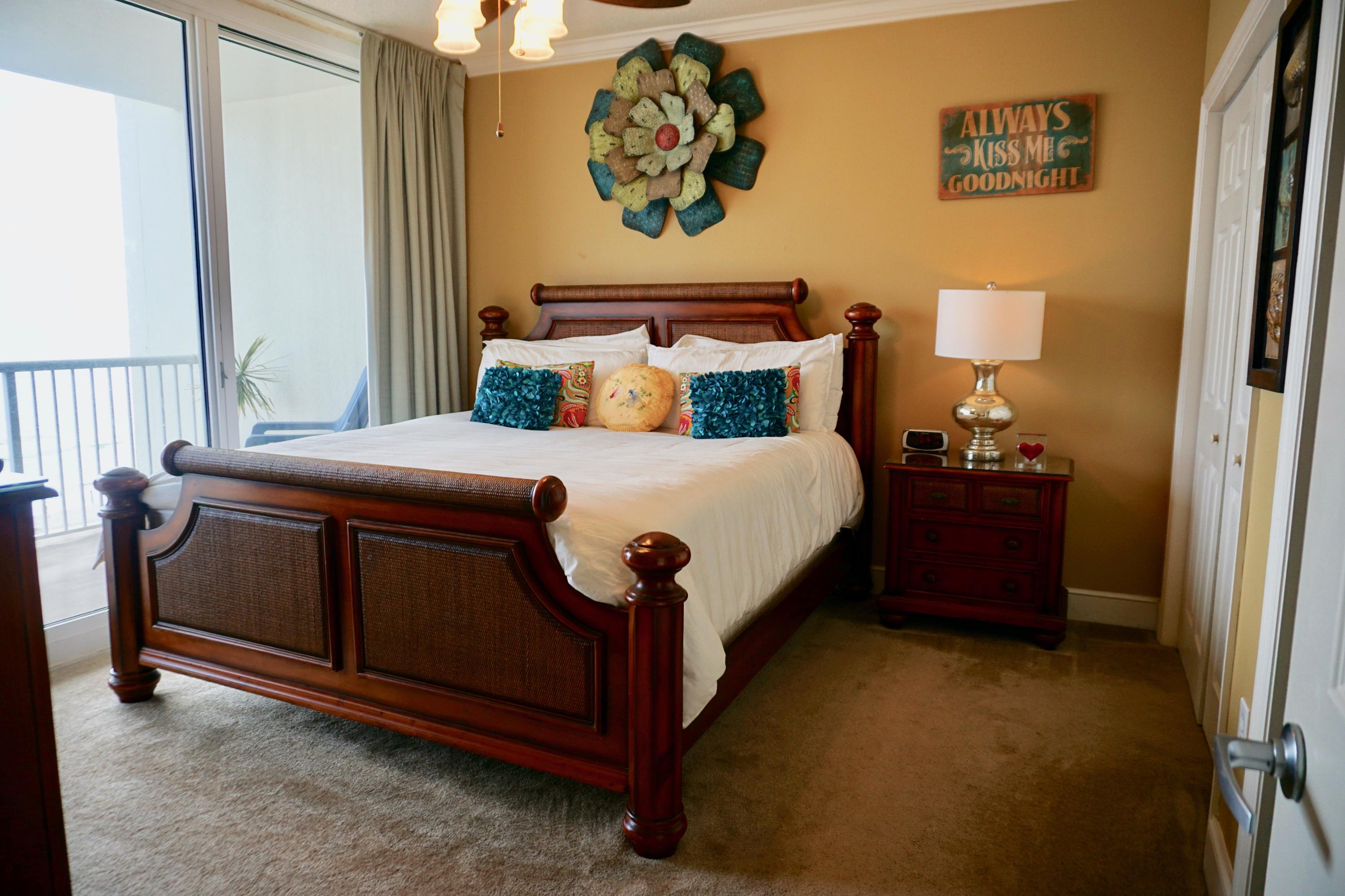 MAJESTIC BEACH TOWERS I - Residential