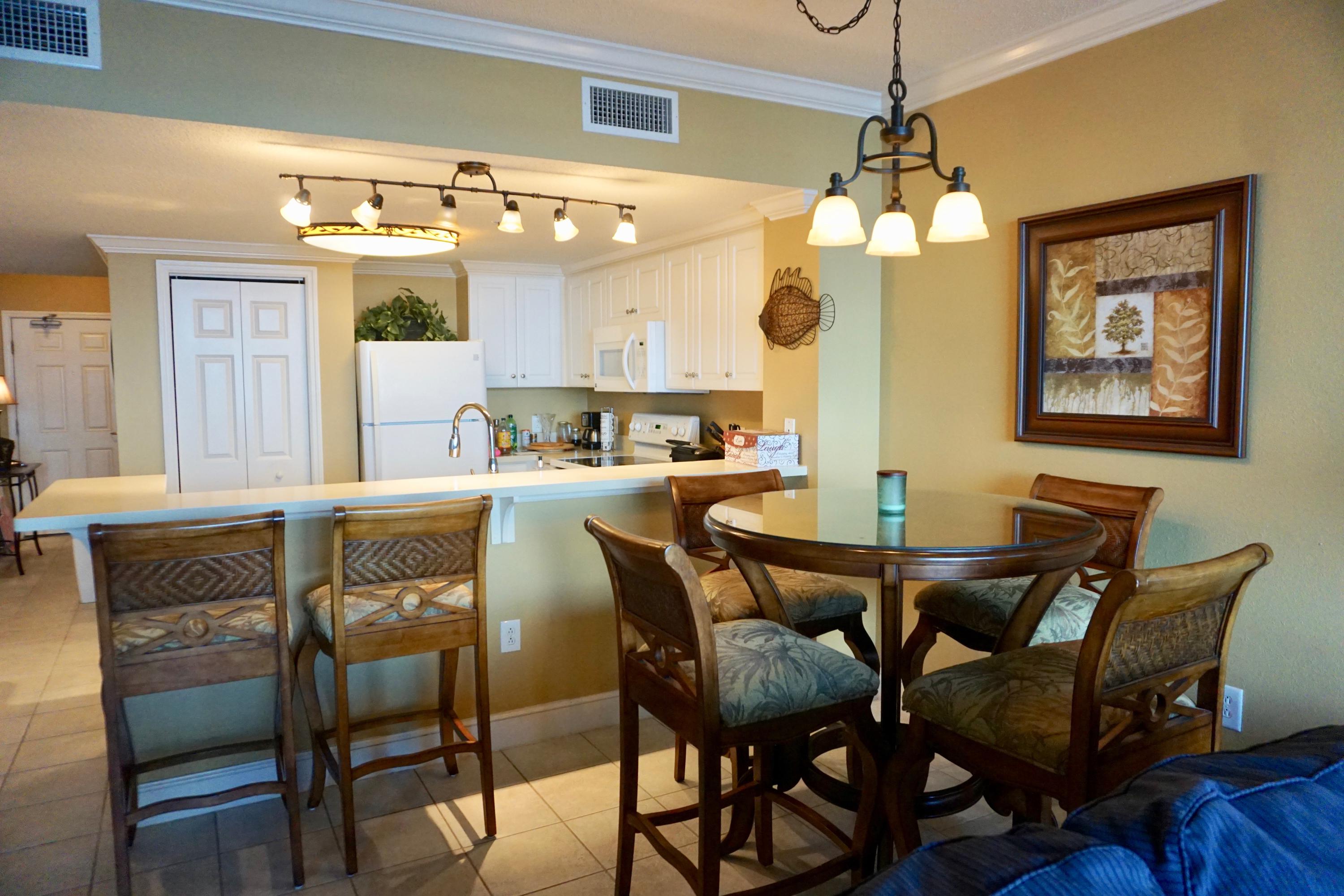 MAJESTIC BEACH TOWERS I - Residential