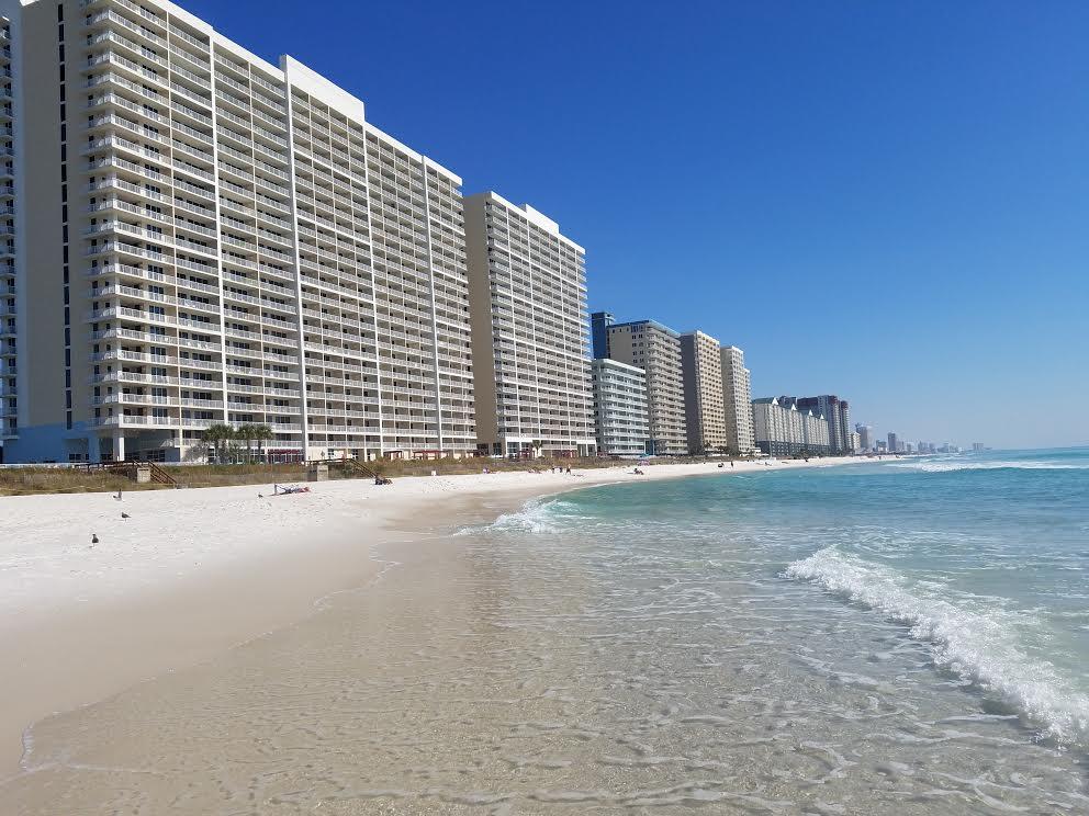 MAJESTIC BEACH TOWERS I - Residential