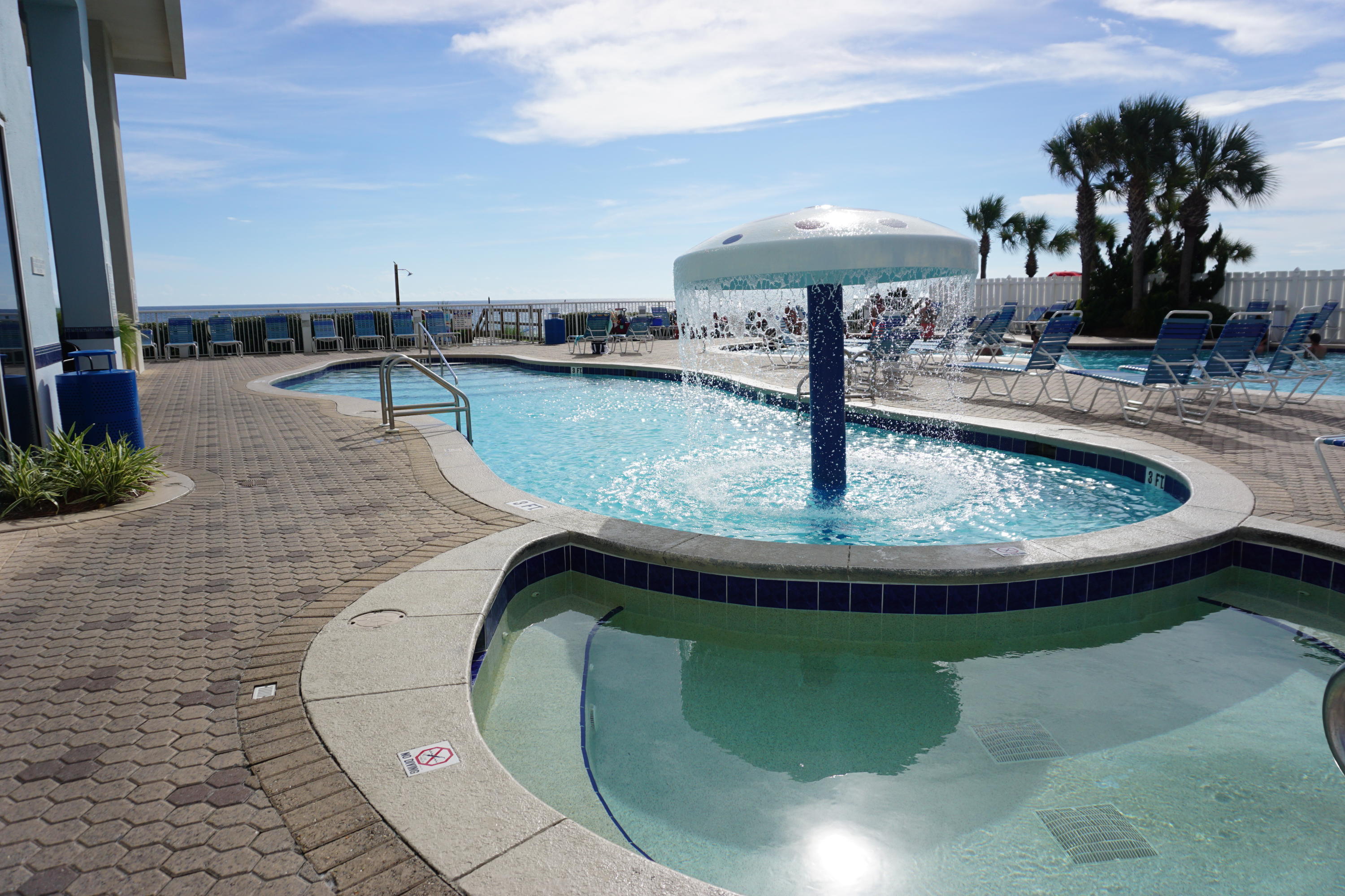 MAJESTIC BEACH TOWERS I - Residential