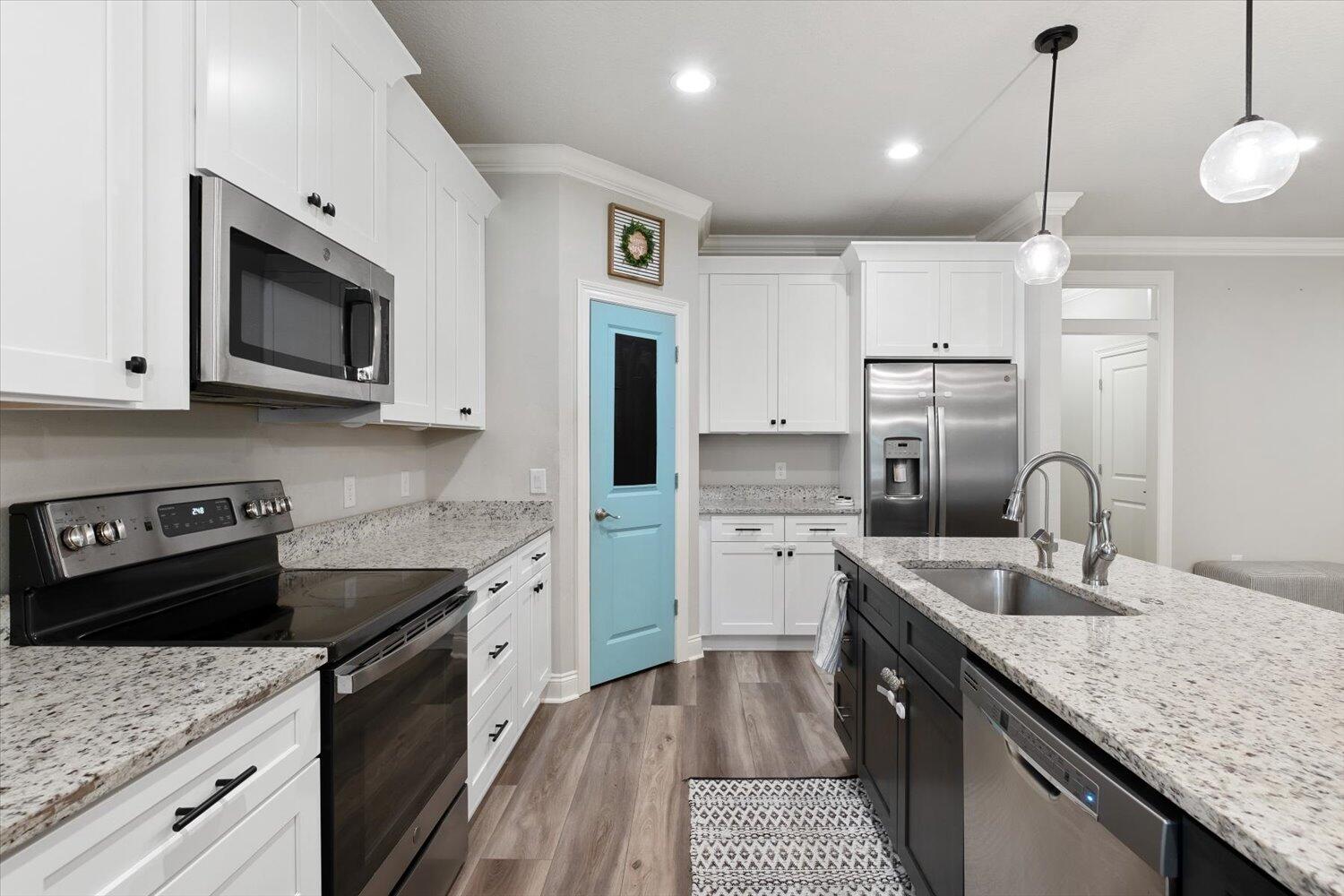 METES & BOUNDS - Residential