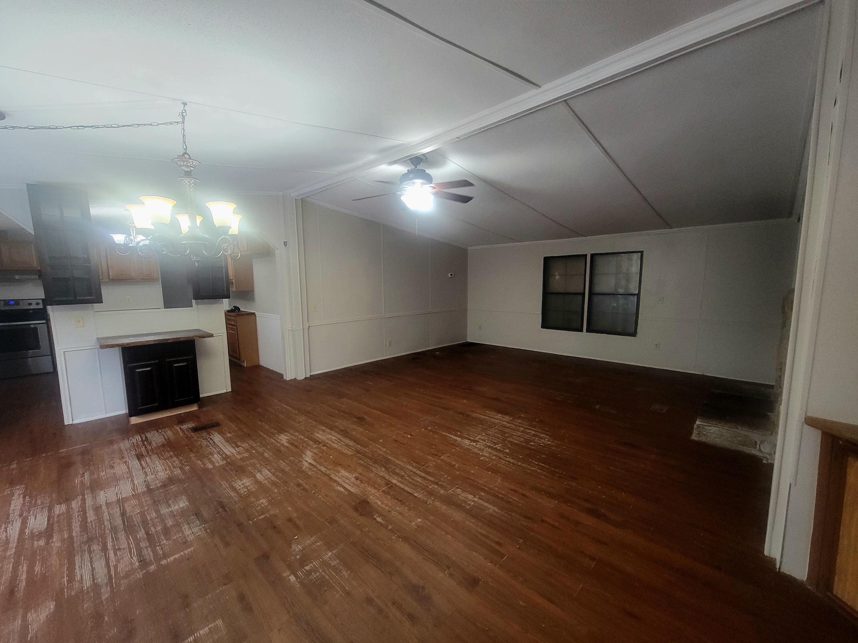 PARADISE ISLAND - Residential