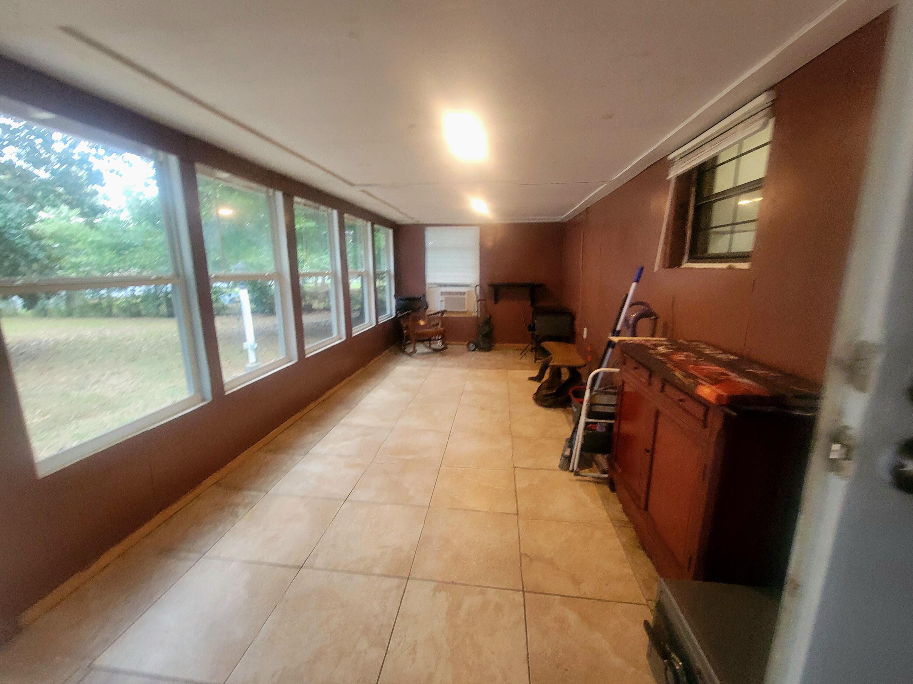 PARADISE ISLAND - Residential