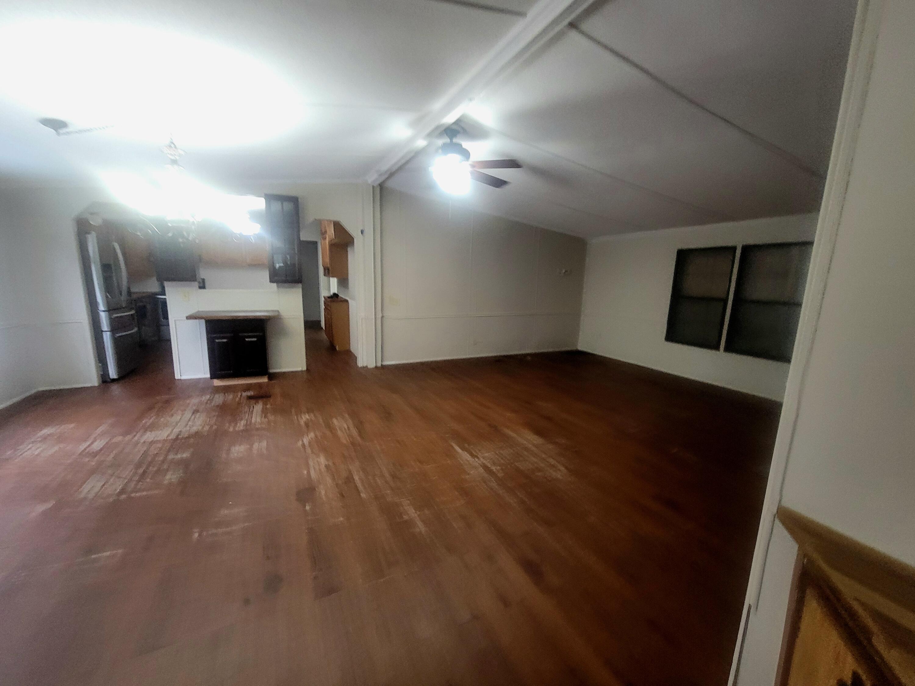 PARADISE ISLAND - Residential