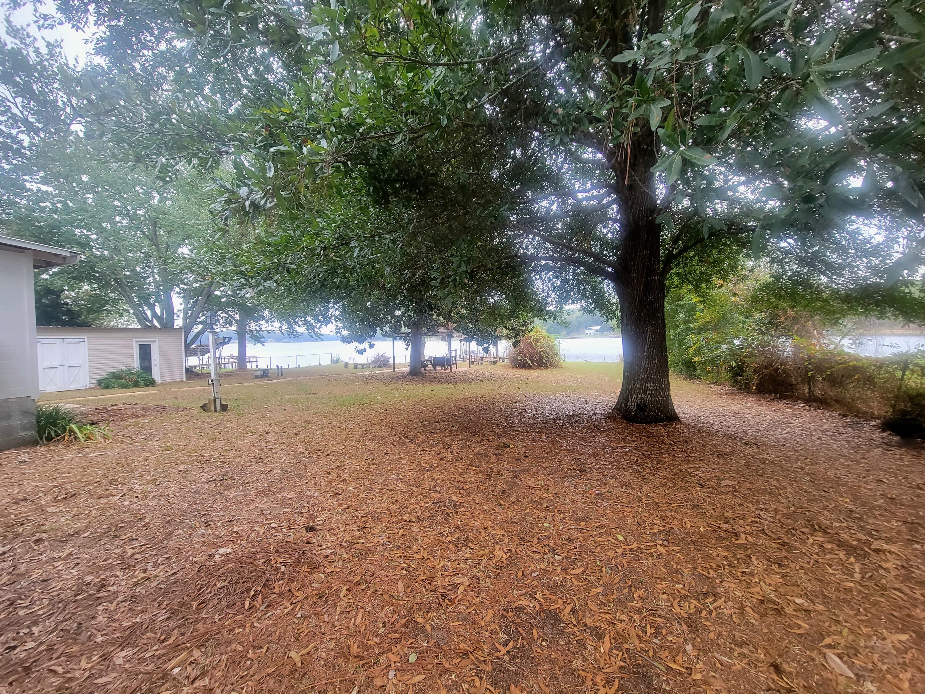 PARADISE ISLAND - Residential