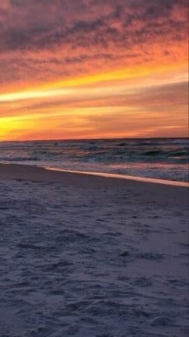 PARADISE ISLAND - Residential