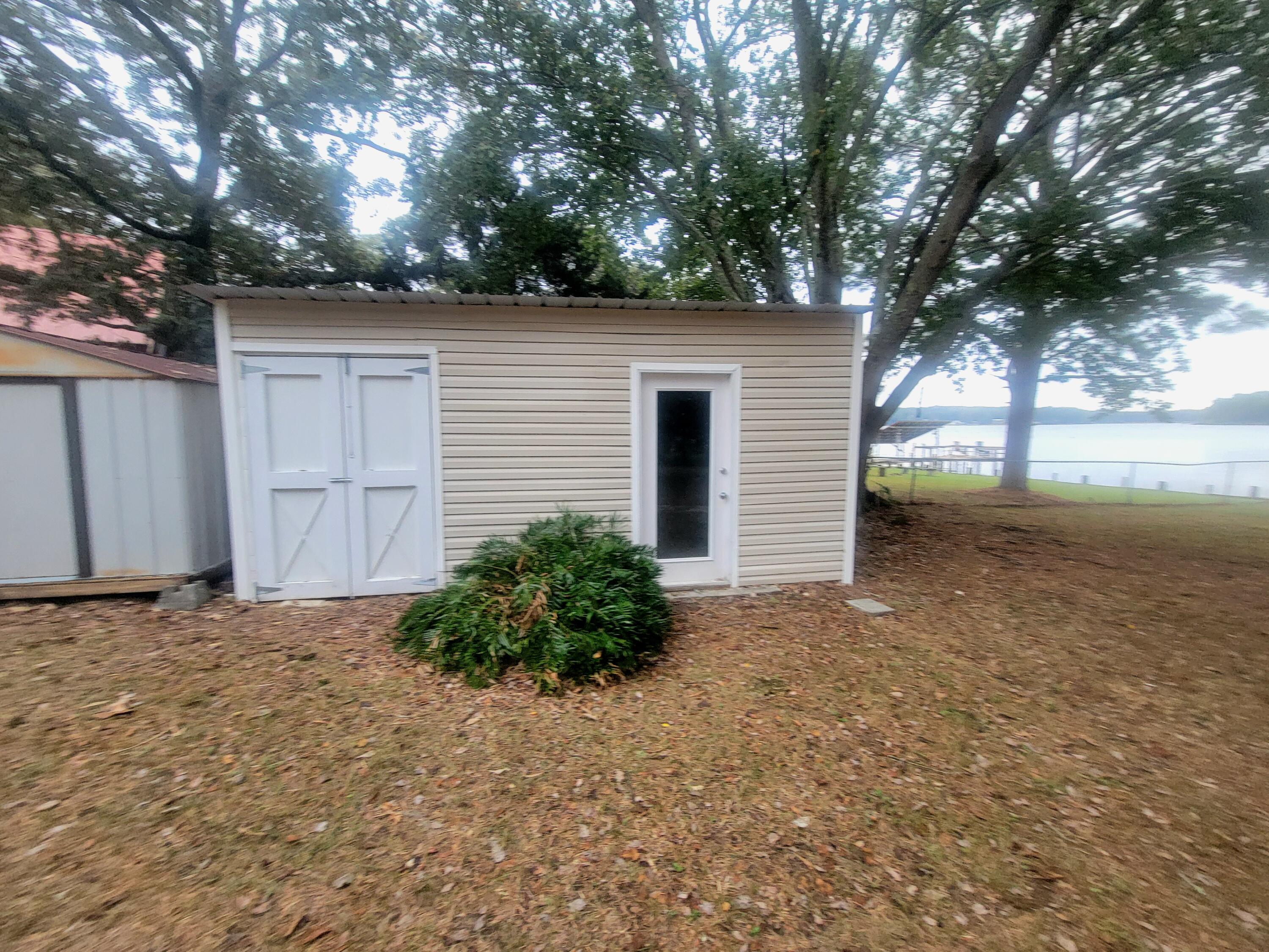 PARADISE ISLAND - Residential